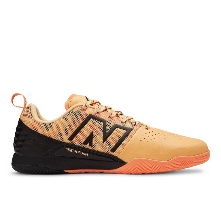 Orange/Noir - New Balance - Nike's running lineup is dominating the game right now - 1