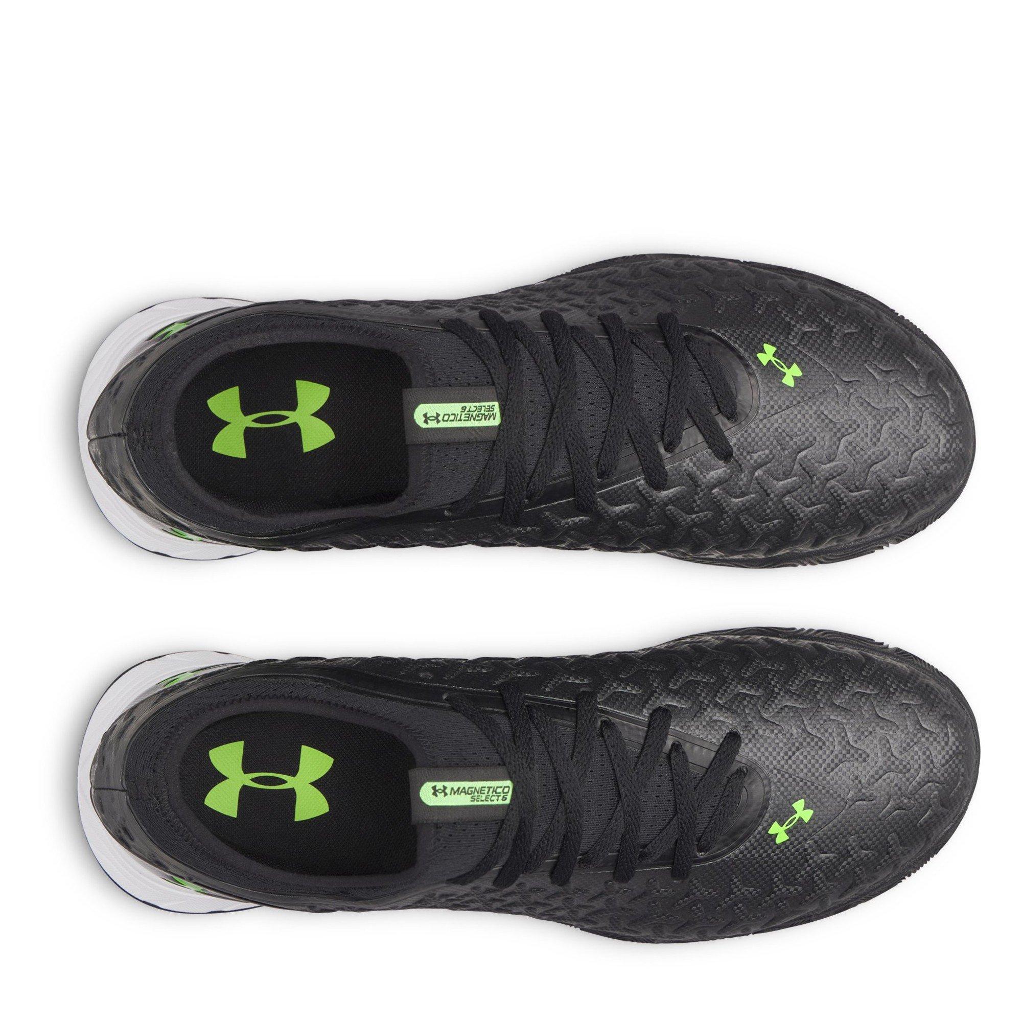 Zwart / Groen - Under Armour - Unisex Adults' Magnetico Select 6 Indoor Football Boot - 4