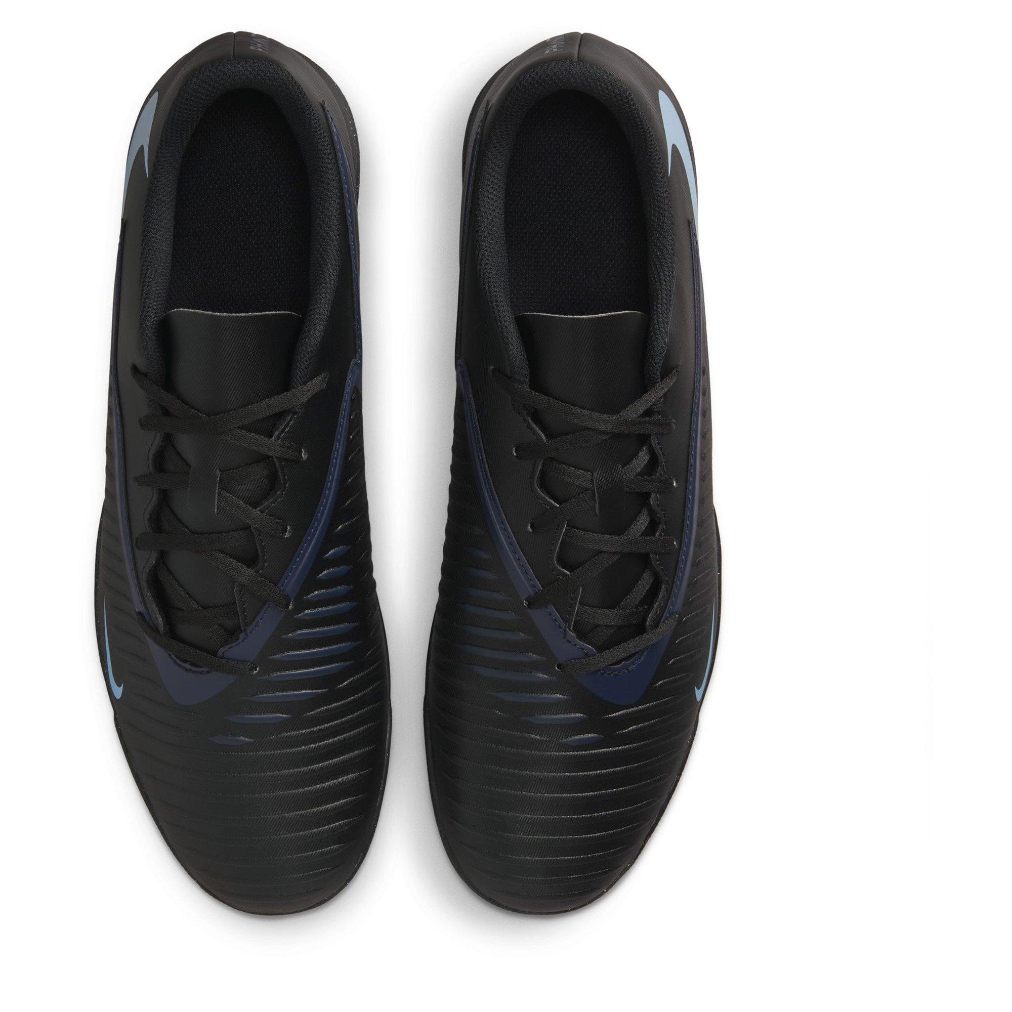 Schwarz/Schwarz - Nike - Phantom 6 Low Club Adults Astro Turf Football Boots - 6