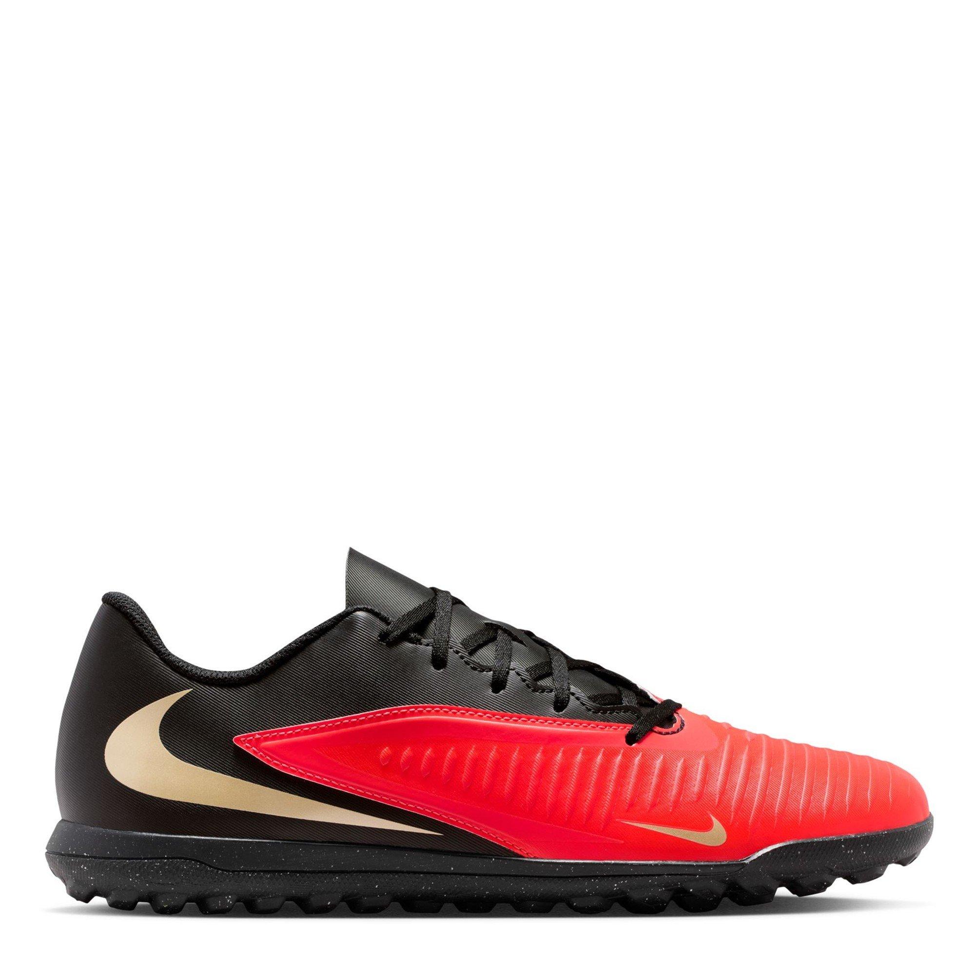 Phantom 6 Low Club Adults Astro Turf Football Boots