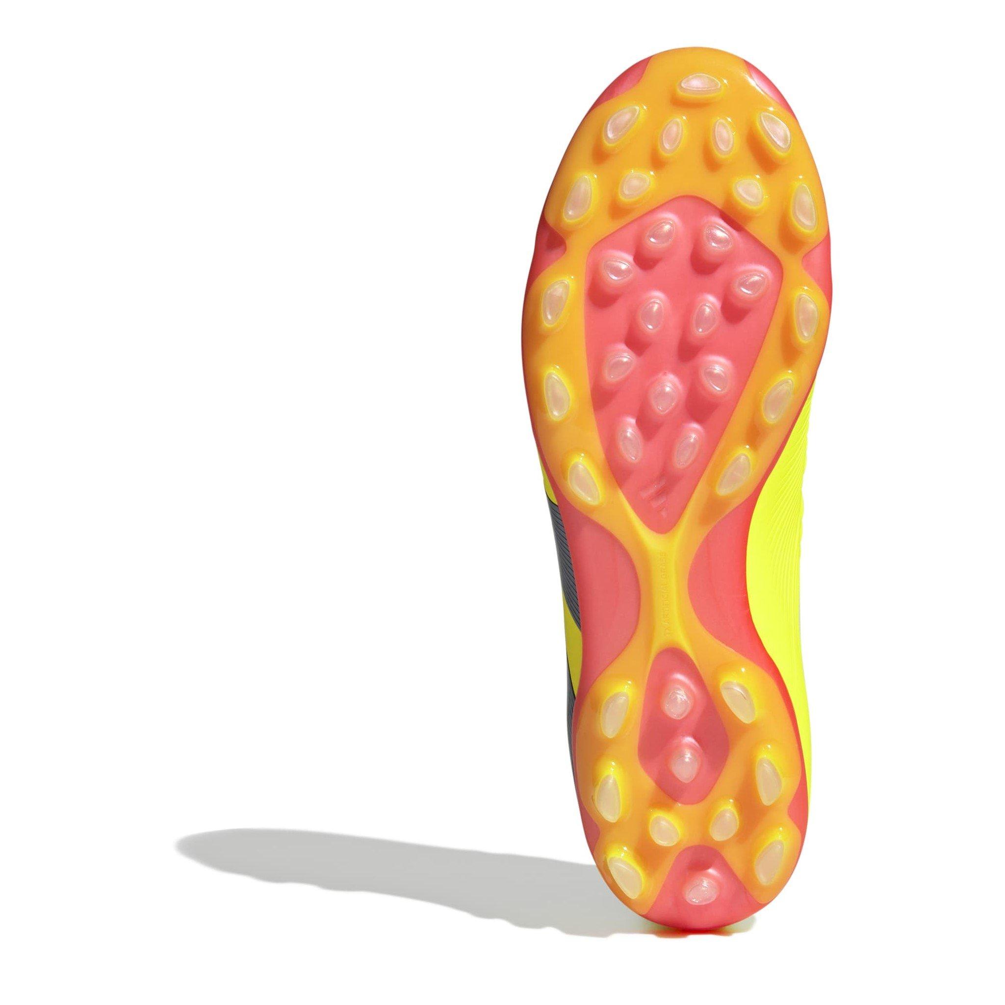 Team Solar Yell - adidas - Predator Elite 2G 3G Artificial Grass Football Boots - 6