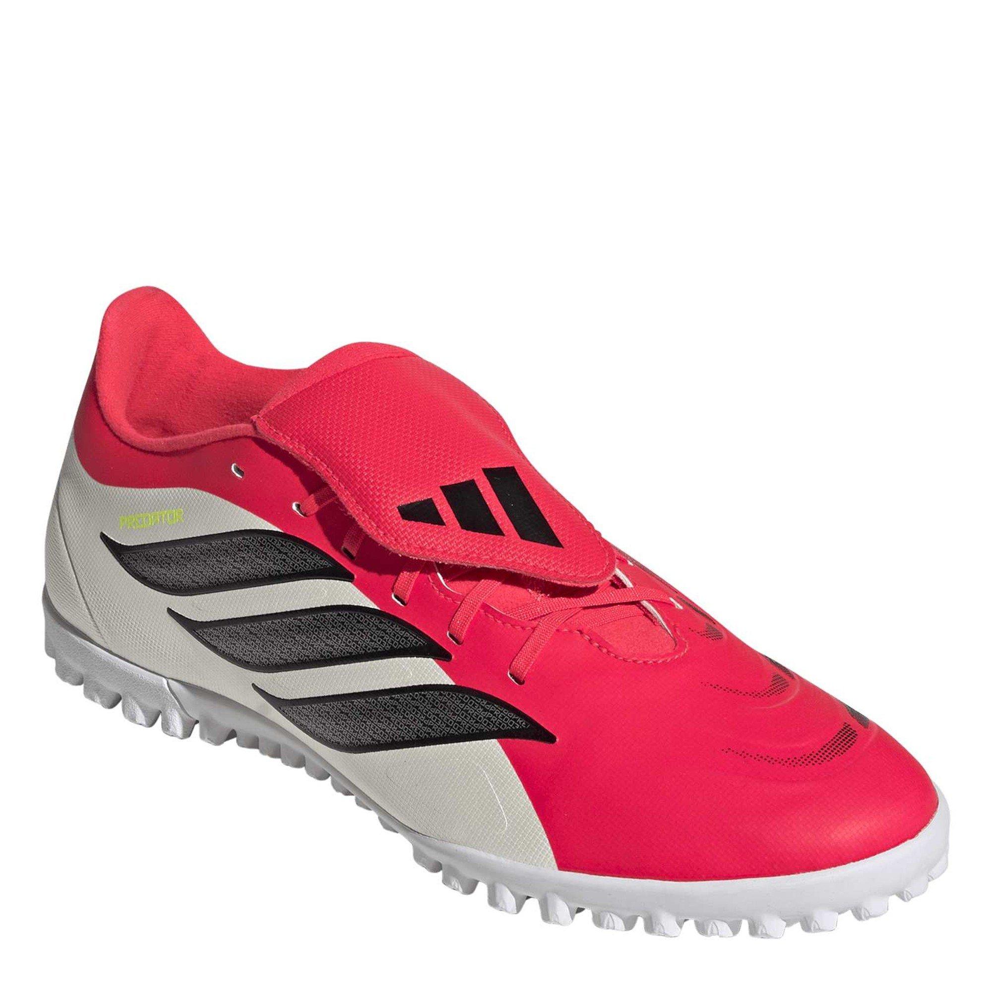 Lucid Red/Core - adidas - Men's Predator Club Astro Turf Football Boot - 3
