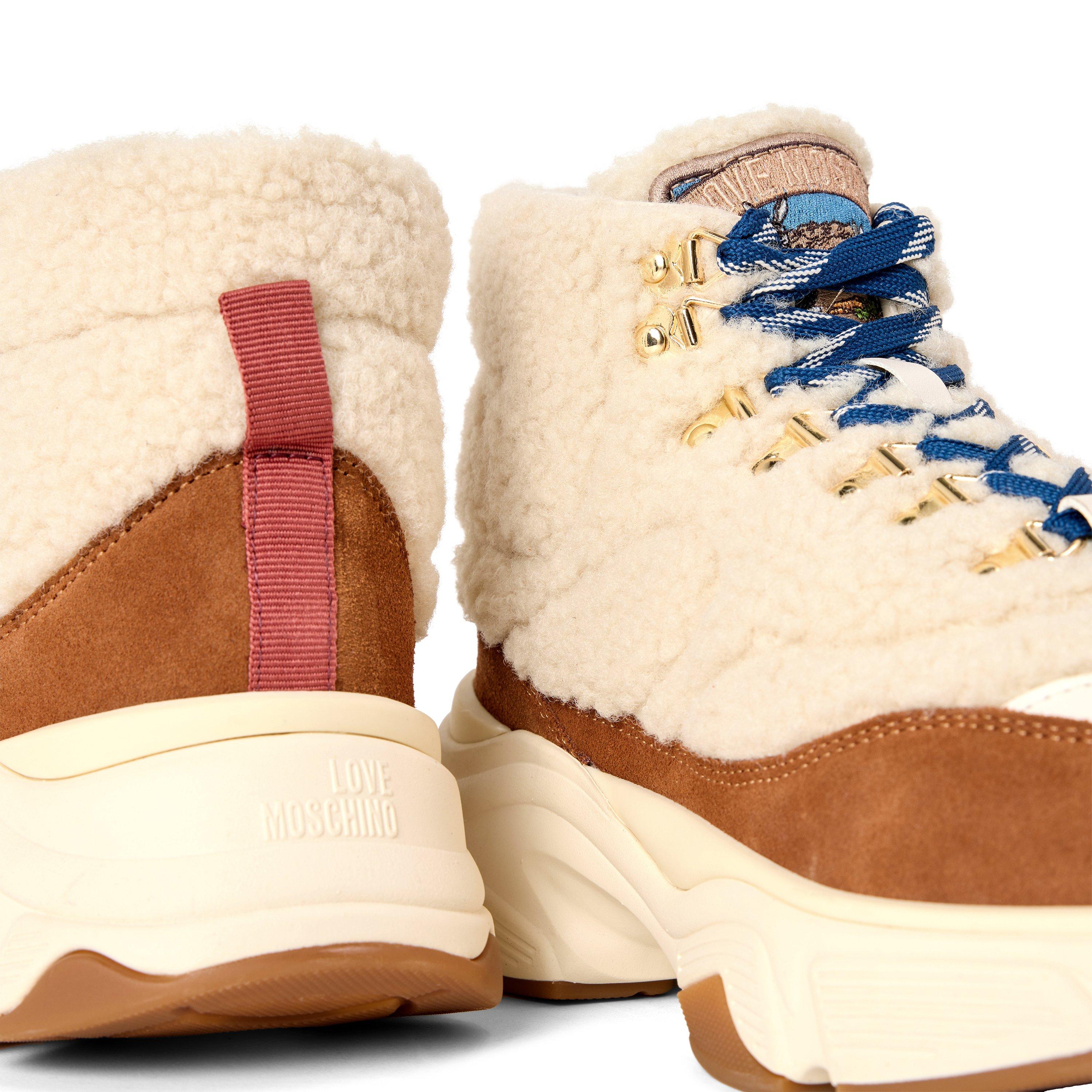 Natural - Love Moschino - Women's Hong Kong Chunky Trainers - 3
