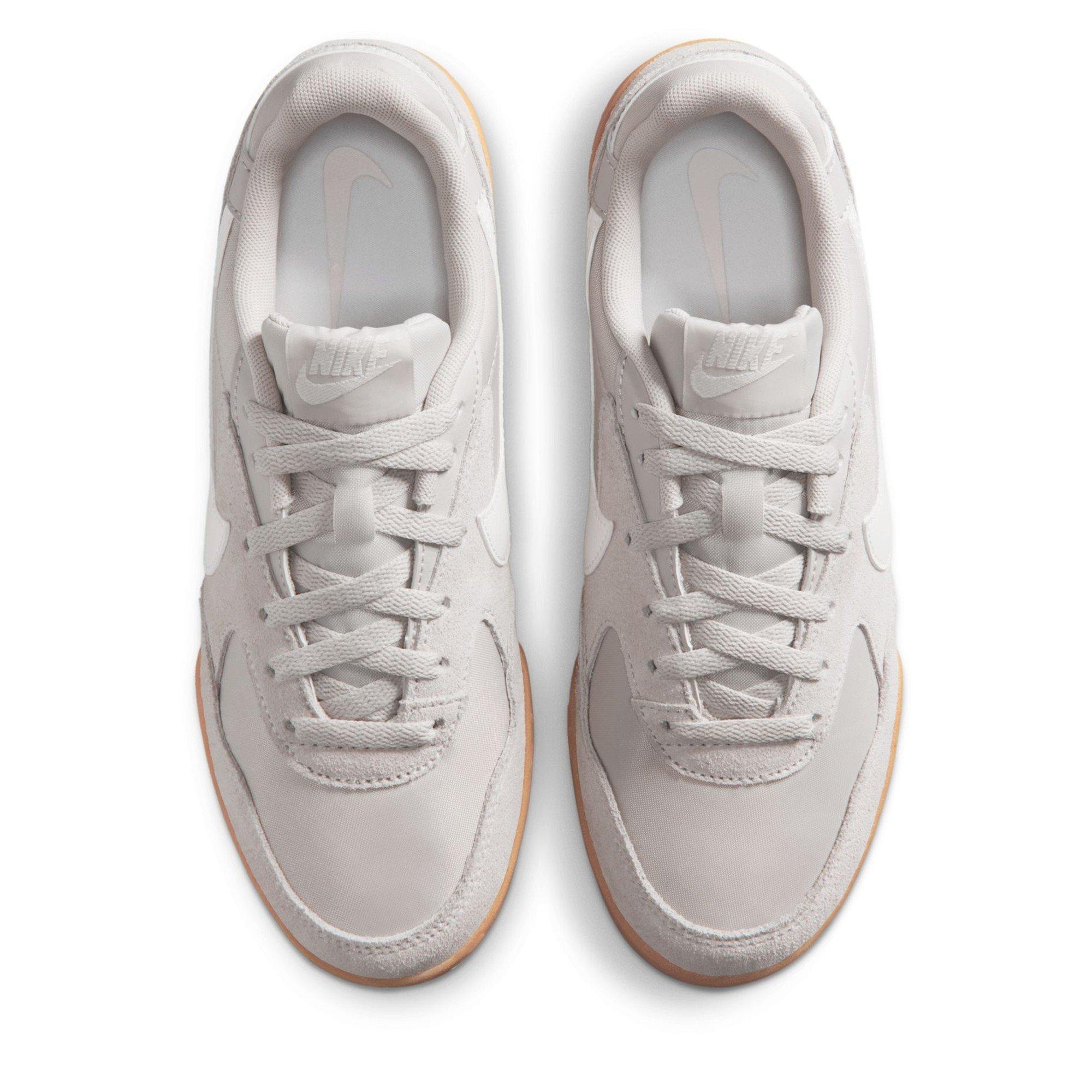 Orewood - Nike - Terra Manta Shoes Womens - 5