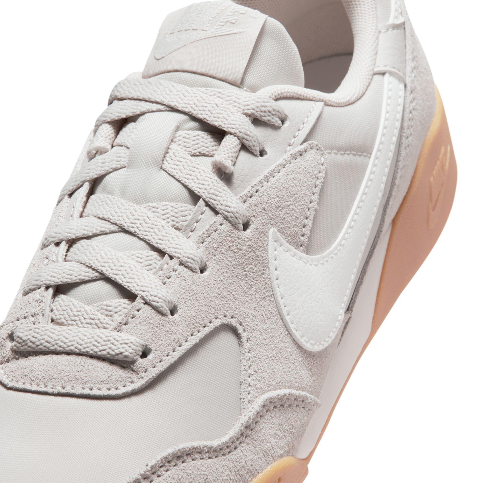 Orewood - Nike - Terra Manta Shoes Womens - 7