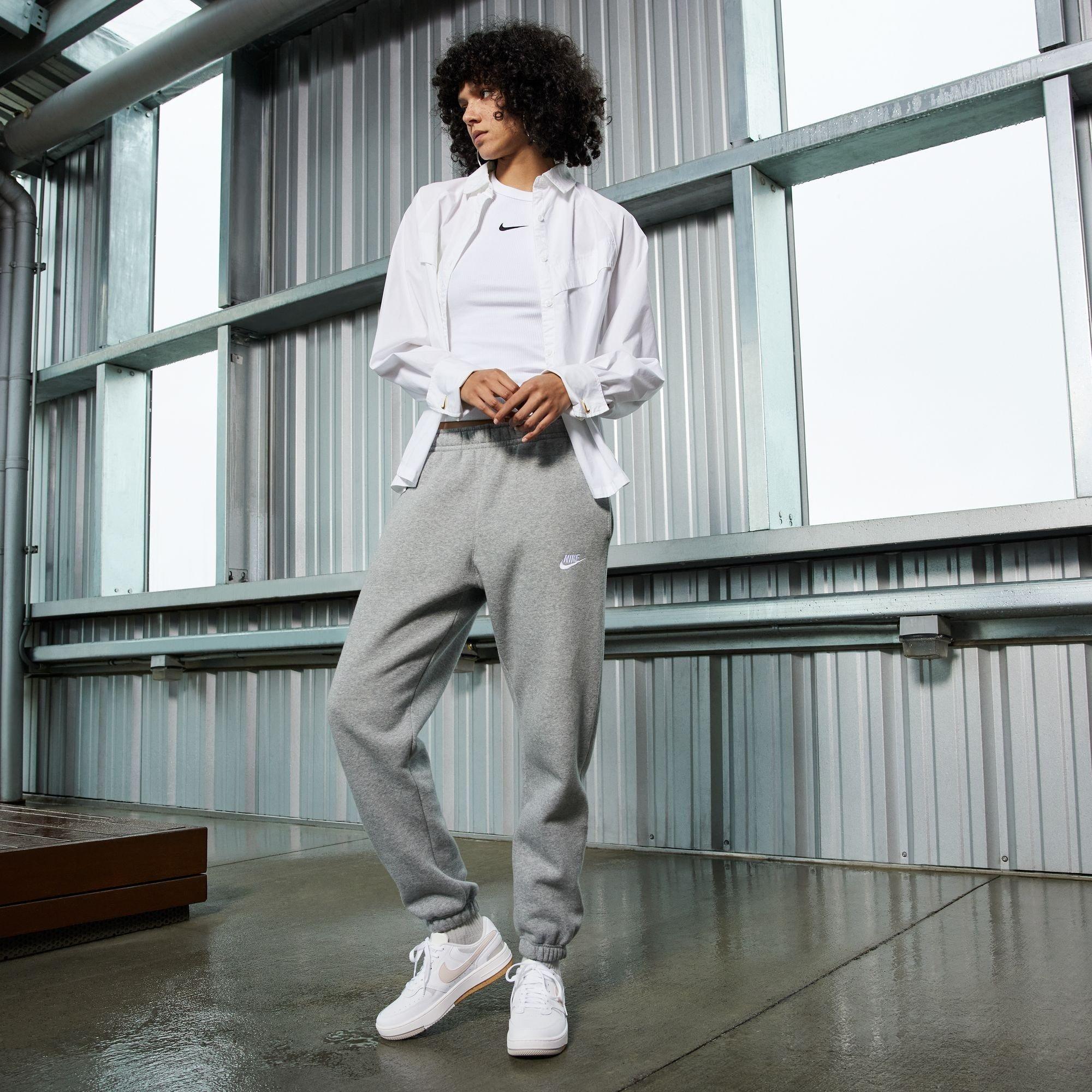 Wht/Off Wht - Nike - Gamma Force Womens - 7