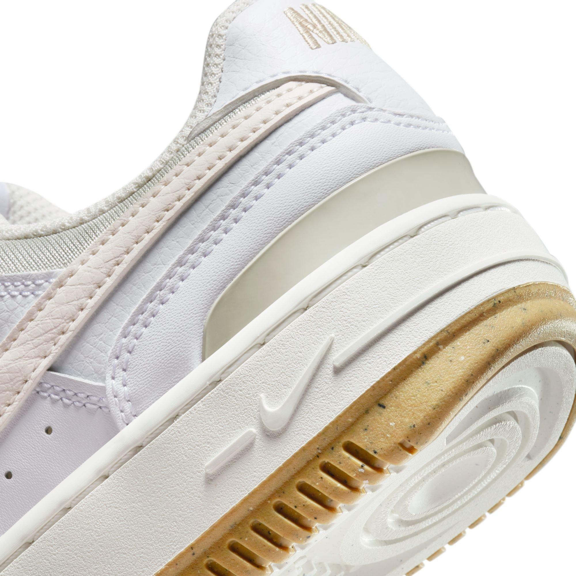 Wht/Off Wht - Nike - Gamma Force Womens - 10