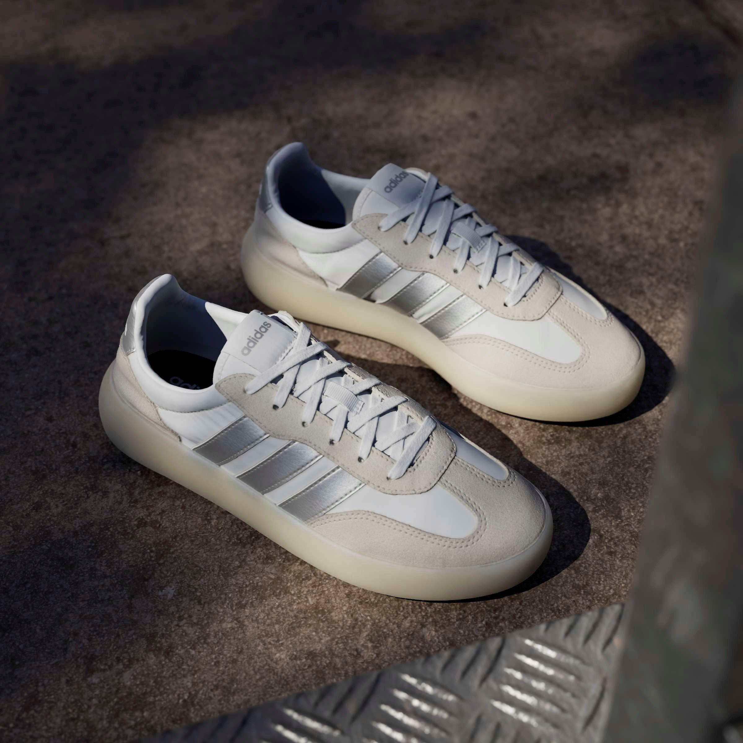 Wht/Silver/Grey - adidas - Women's Court Trainers - 12