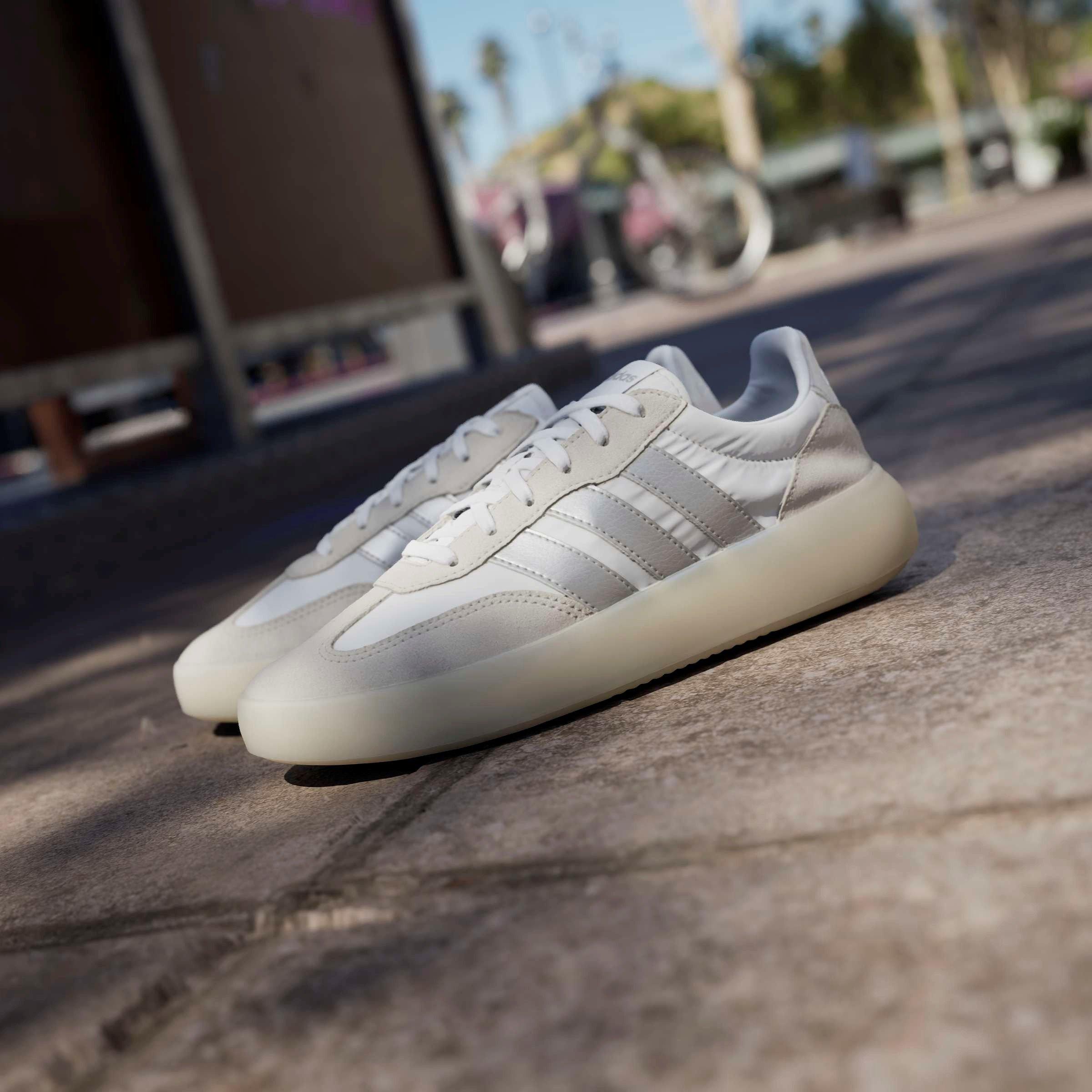 Wht/Silver/Grey - adidas - Women's Court Trainers - 15