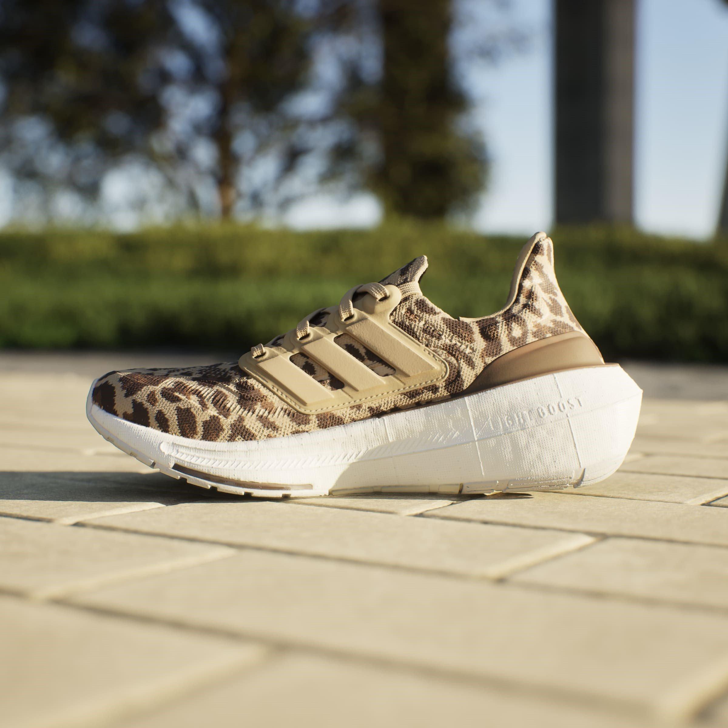 Magisches Beige - adidas - Ultraboost Light Low-Top Trainers Womens - 14