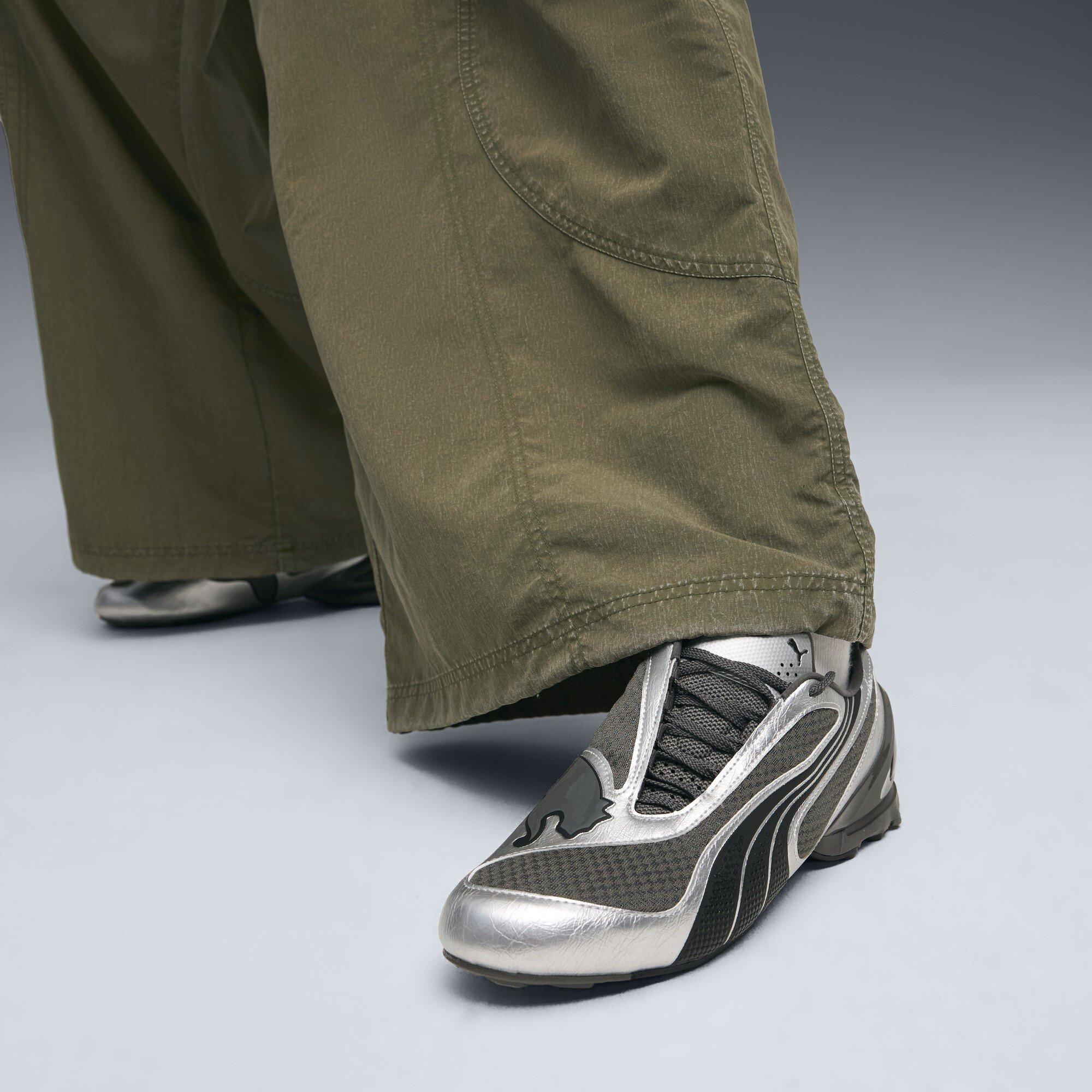 Shadow Grey - Puma - Women's Lightweight Low-Top Trainers - 3