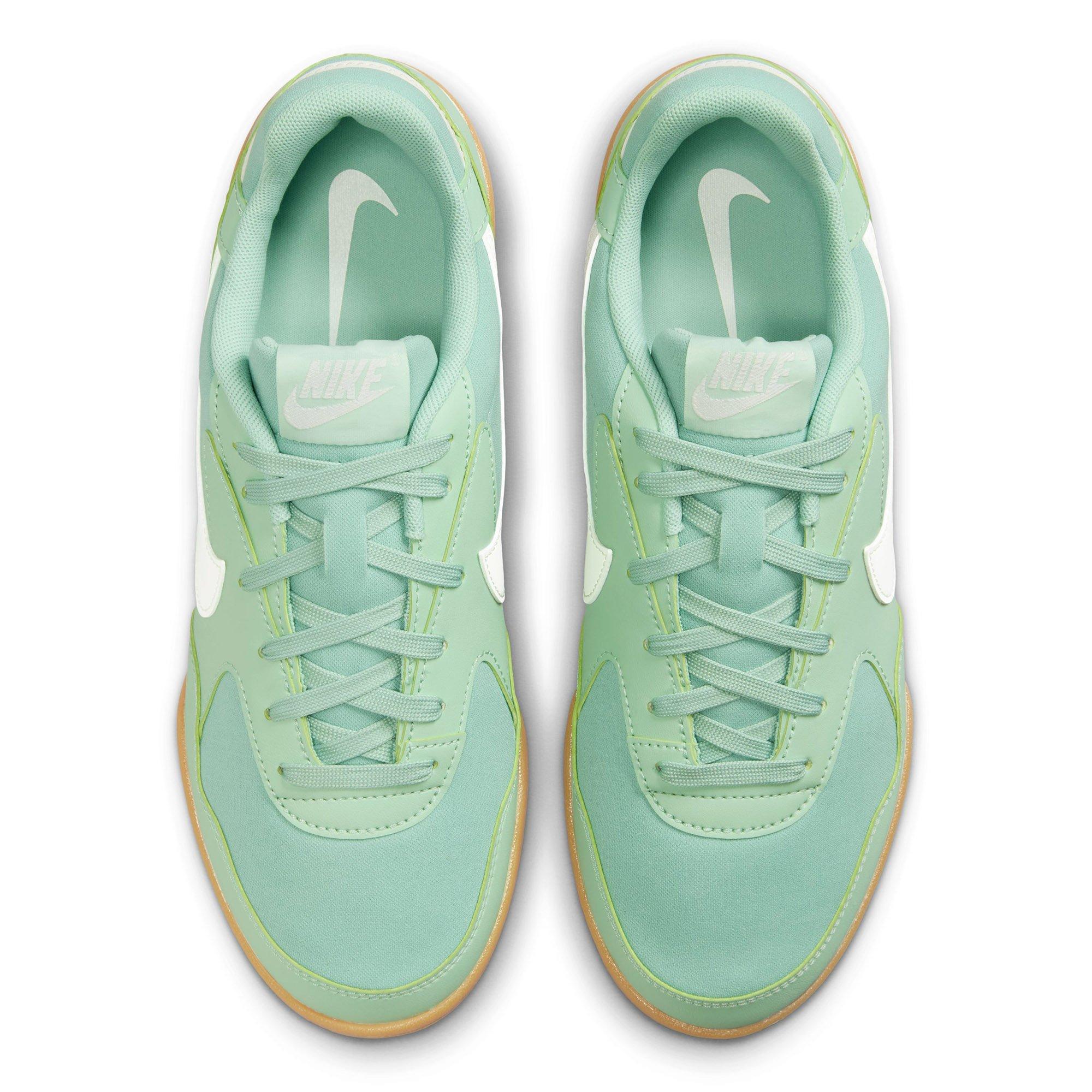 Enamel Green - Nike - Terra Manta Womens Shoes - 4