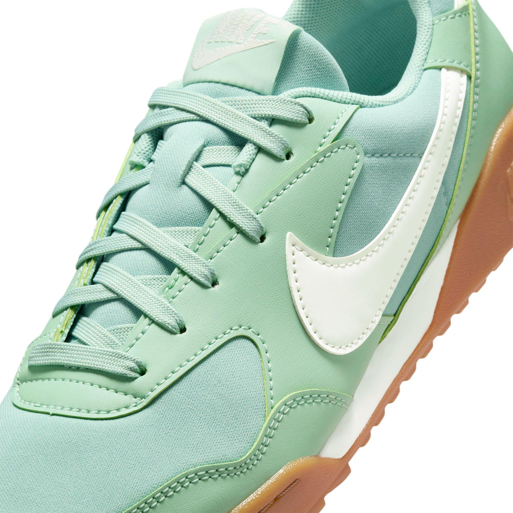 Enamel Green - Nike - Terra Manta Womens Shoes - 7