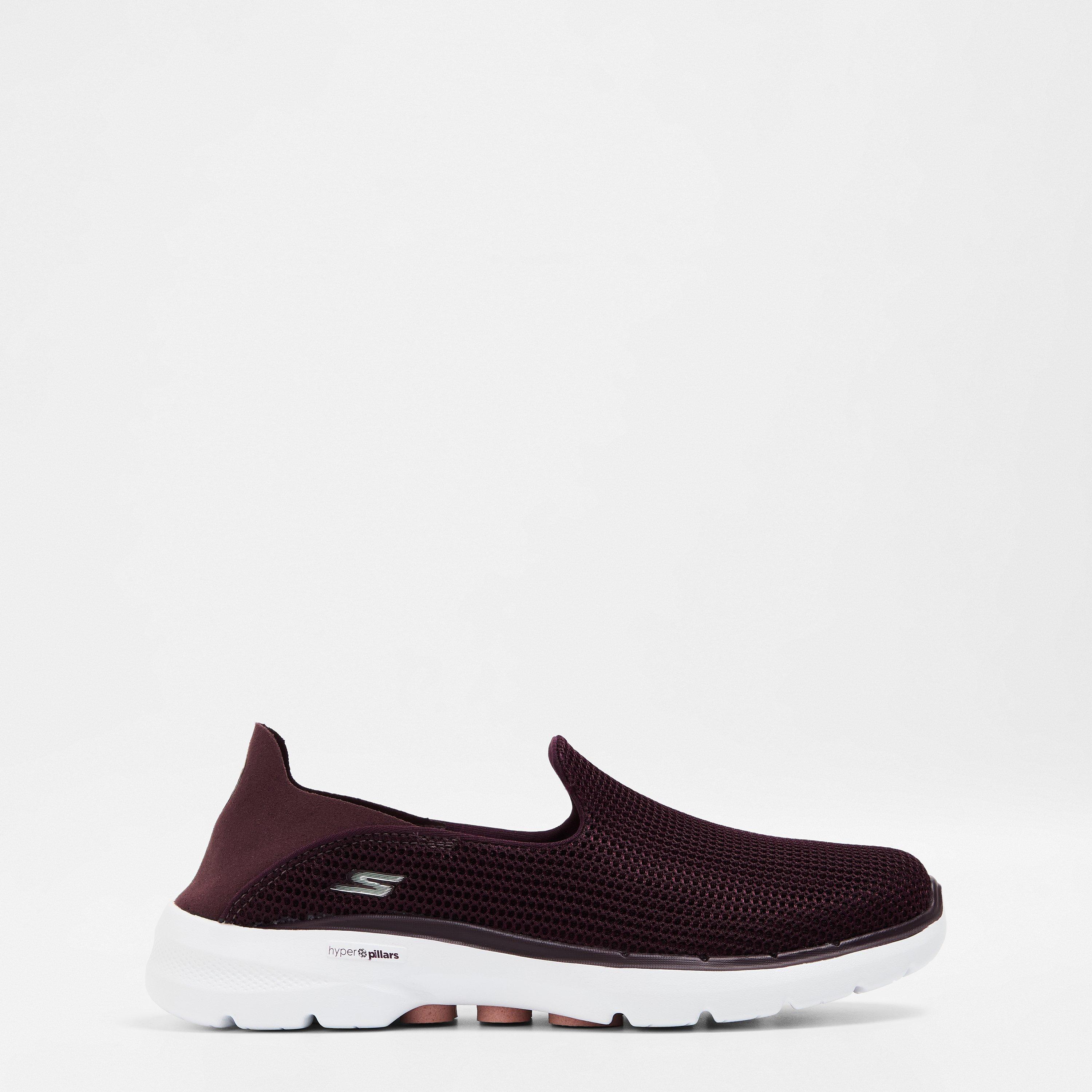 Skechers Slip On Runner