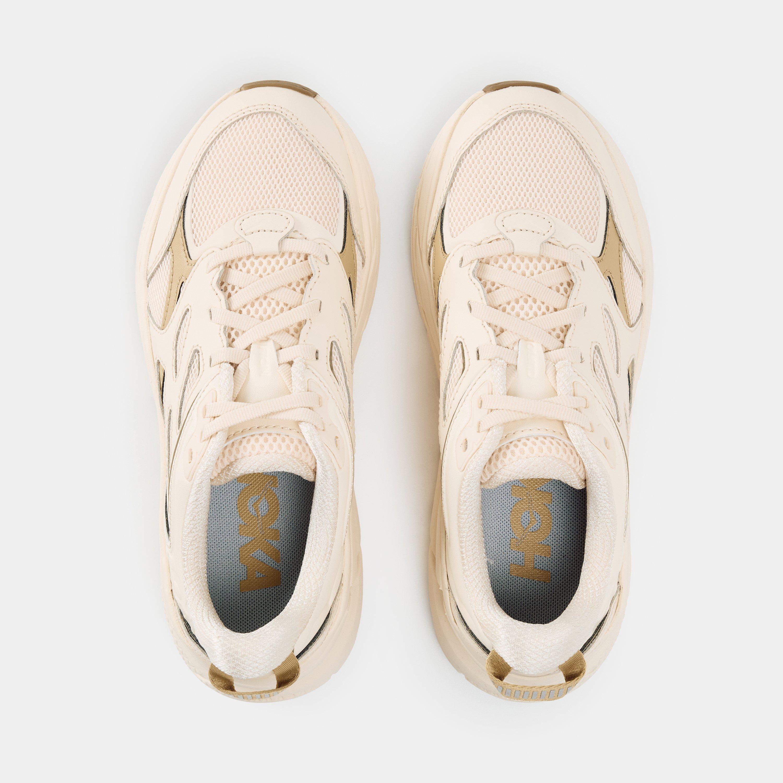 Vanila/Eggnog - Hoka - Women's Clifton Low-Top Trainers - 4