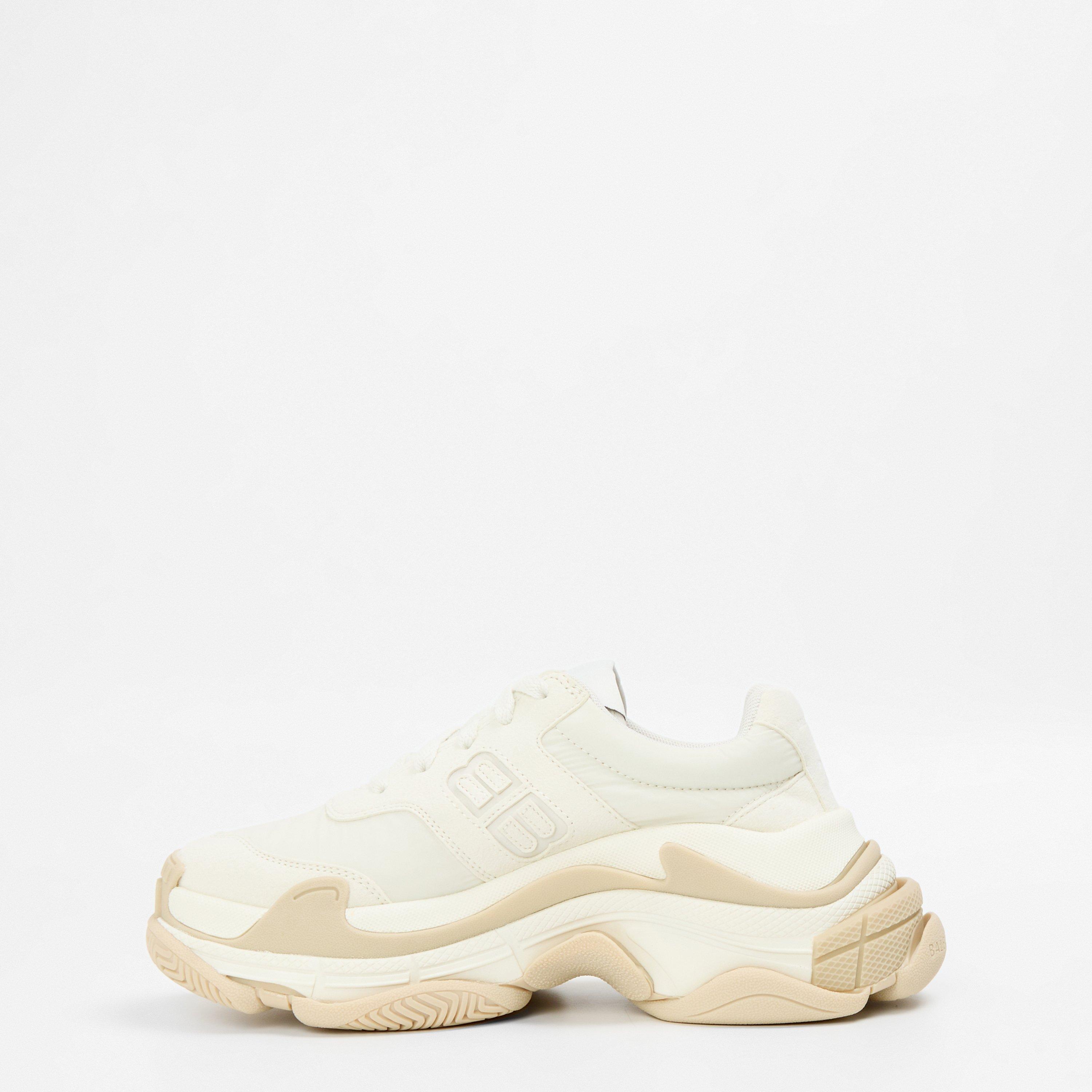 Eggshell/Sand - Balenciaga - Women's Chunky Trainers - 2