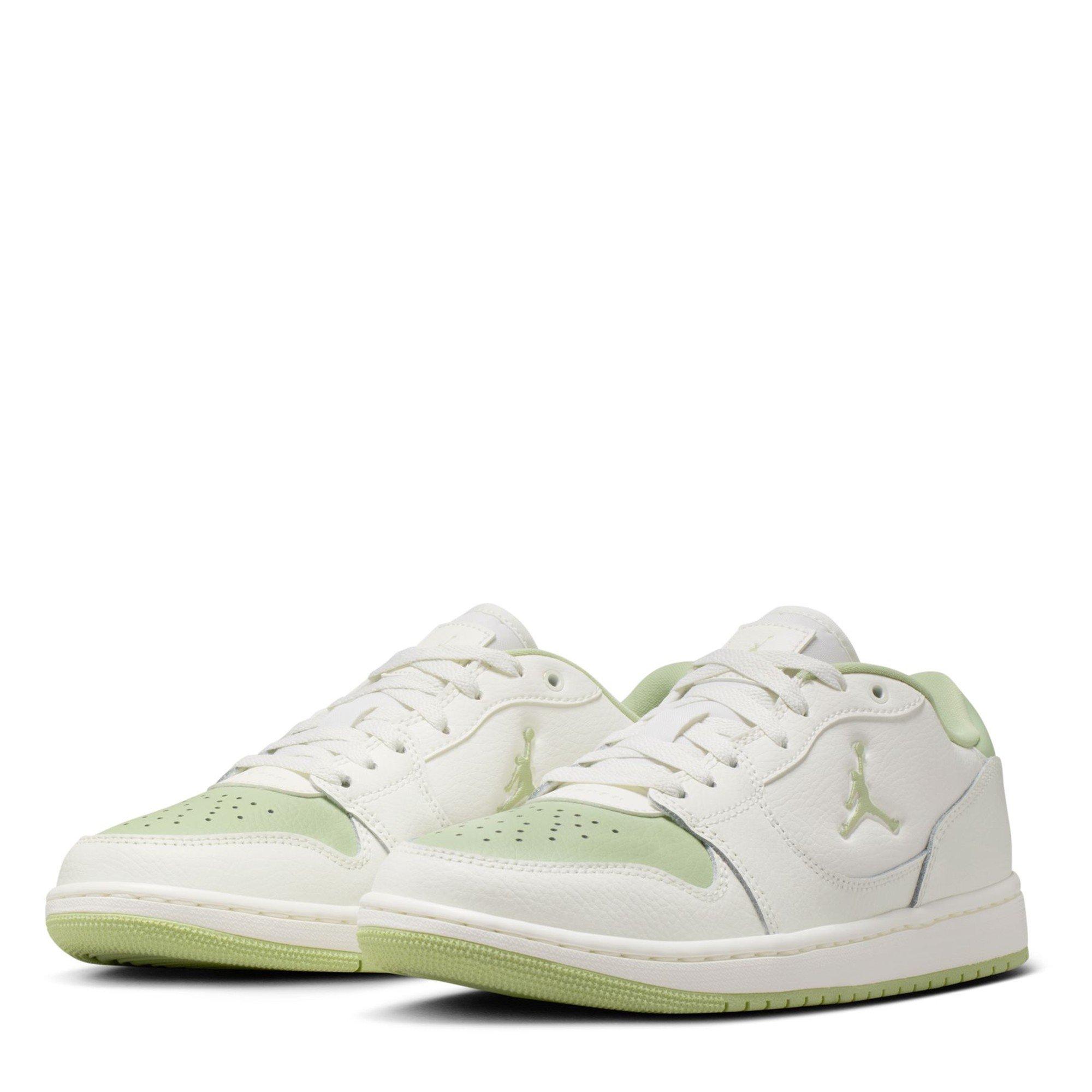 Off White/Olijf - Air Jordan - Jordan Court Connect Ld62 - 3