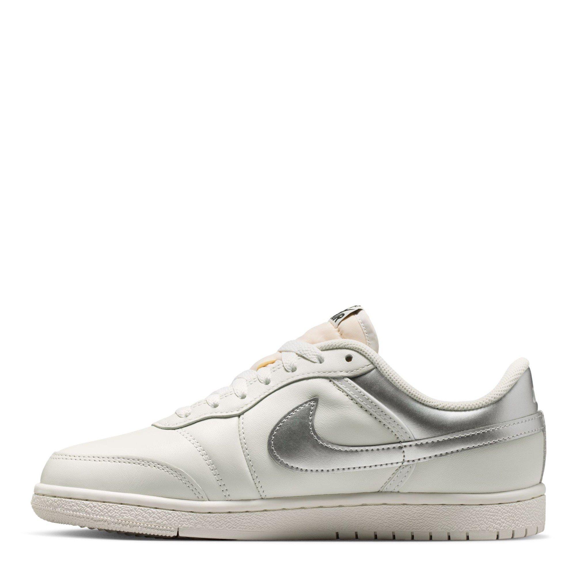 White/Silver - Air Jordan - Women's Low-Top Trainers - 2