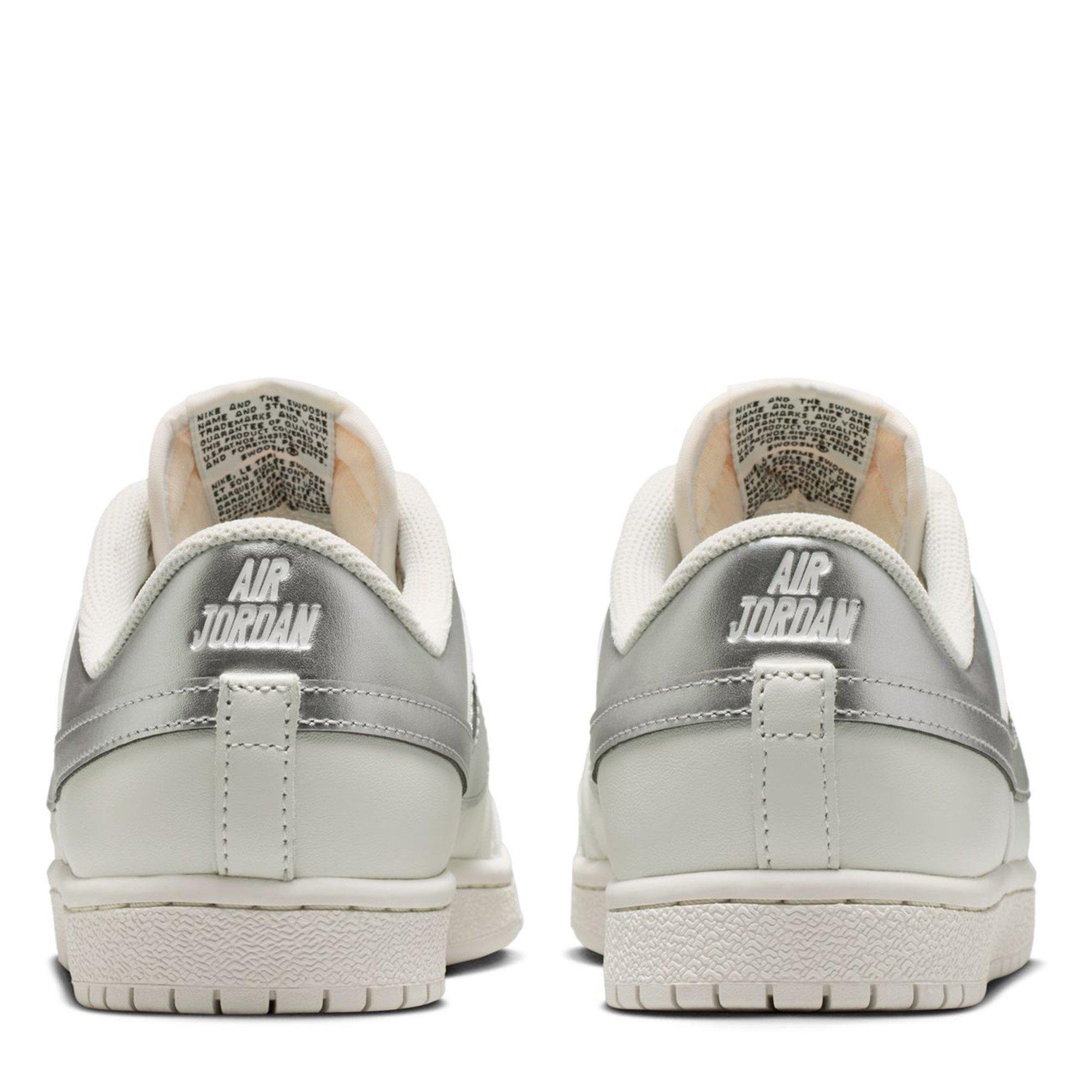 White/Silver - Air Jordan - Women's Low-Top Trainers - 4