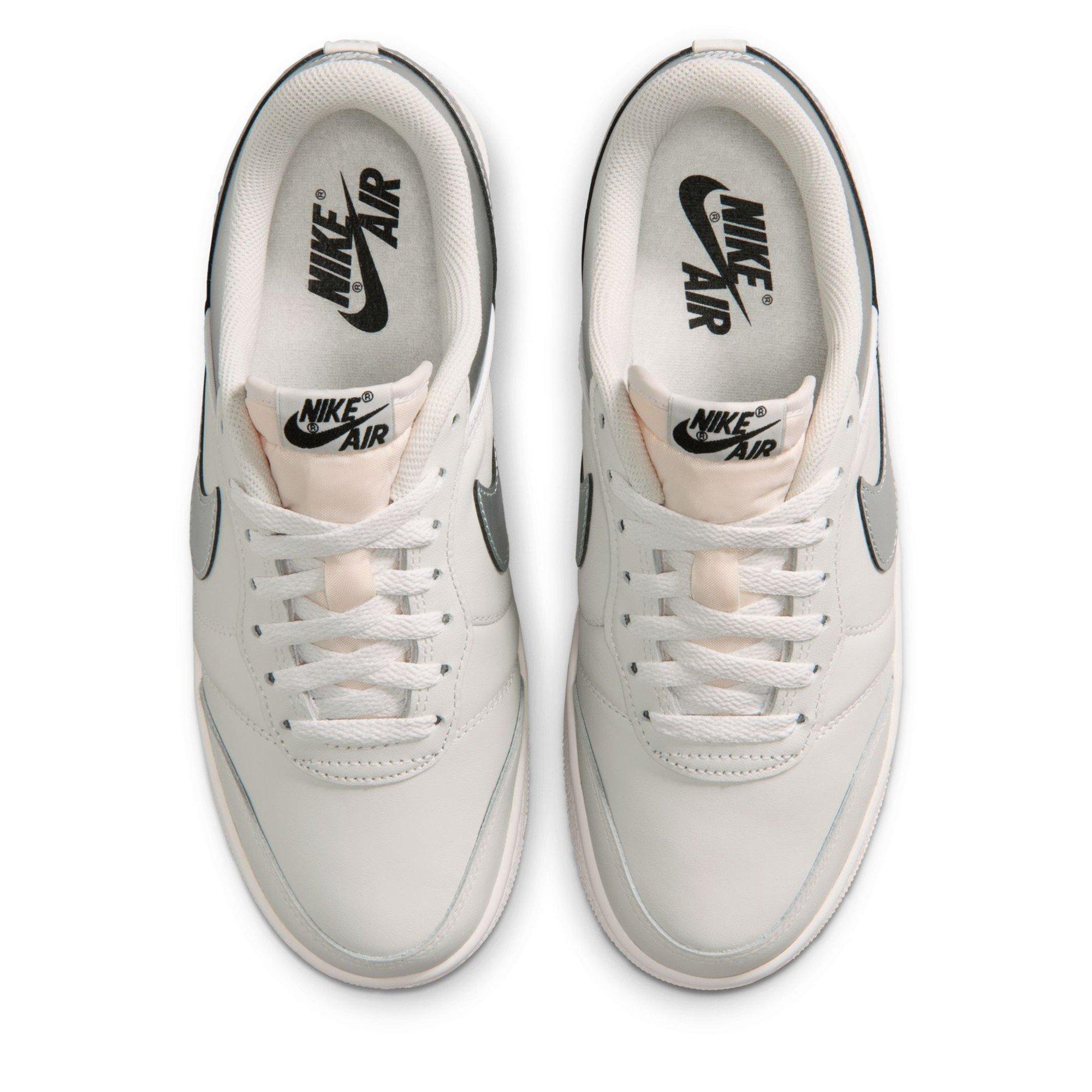 White/Silver - Air Jordan - Women's Low-Top Trainers - 5