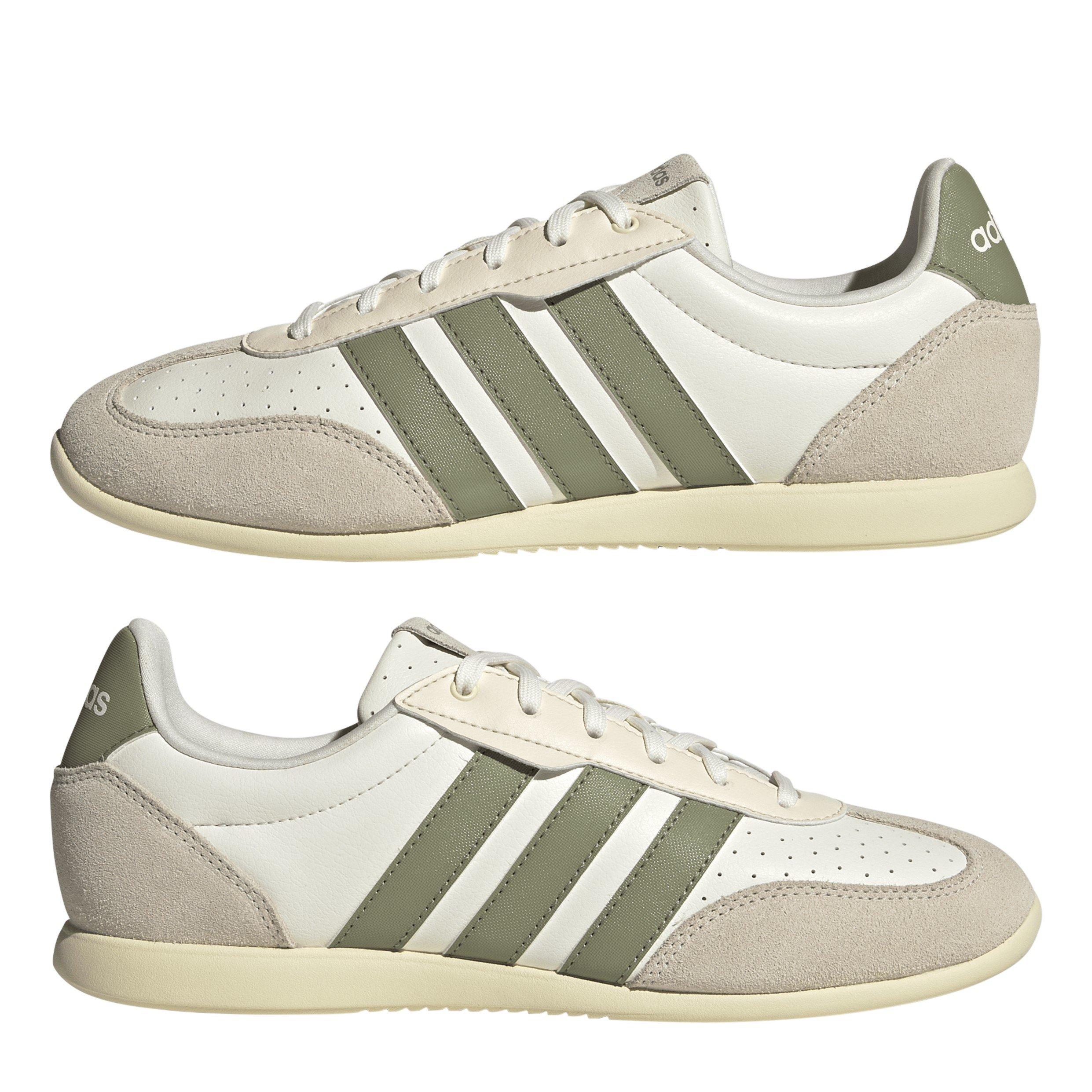Off White/Green - adidas - Women's Low-Top Trainers - 9