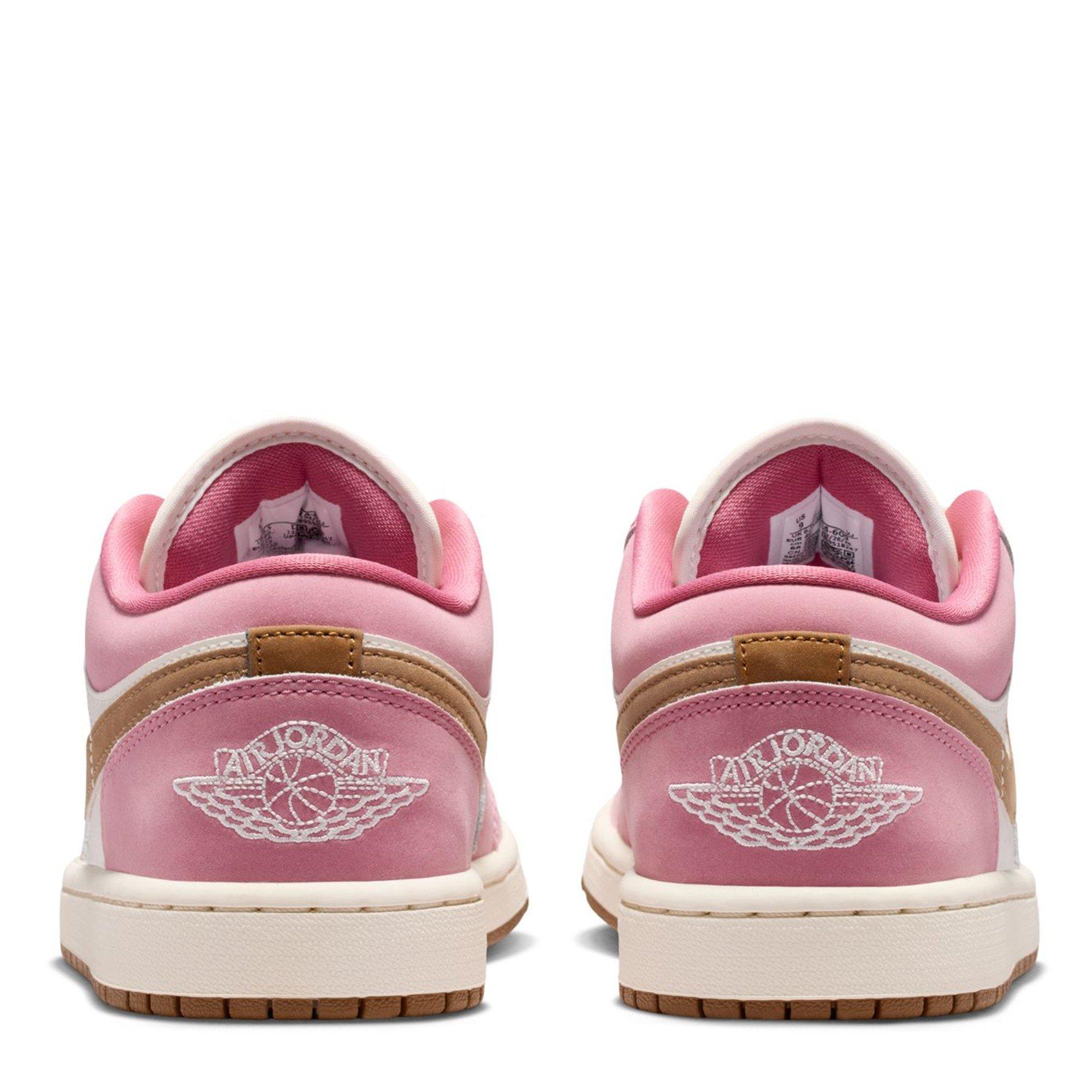 Berry/Tan - Air Jordan - Women's Low-Top Trainers - 4