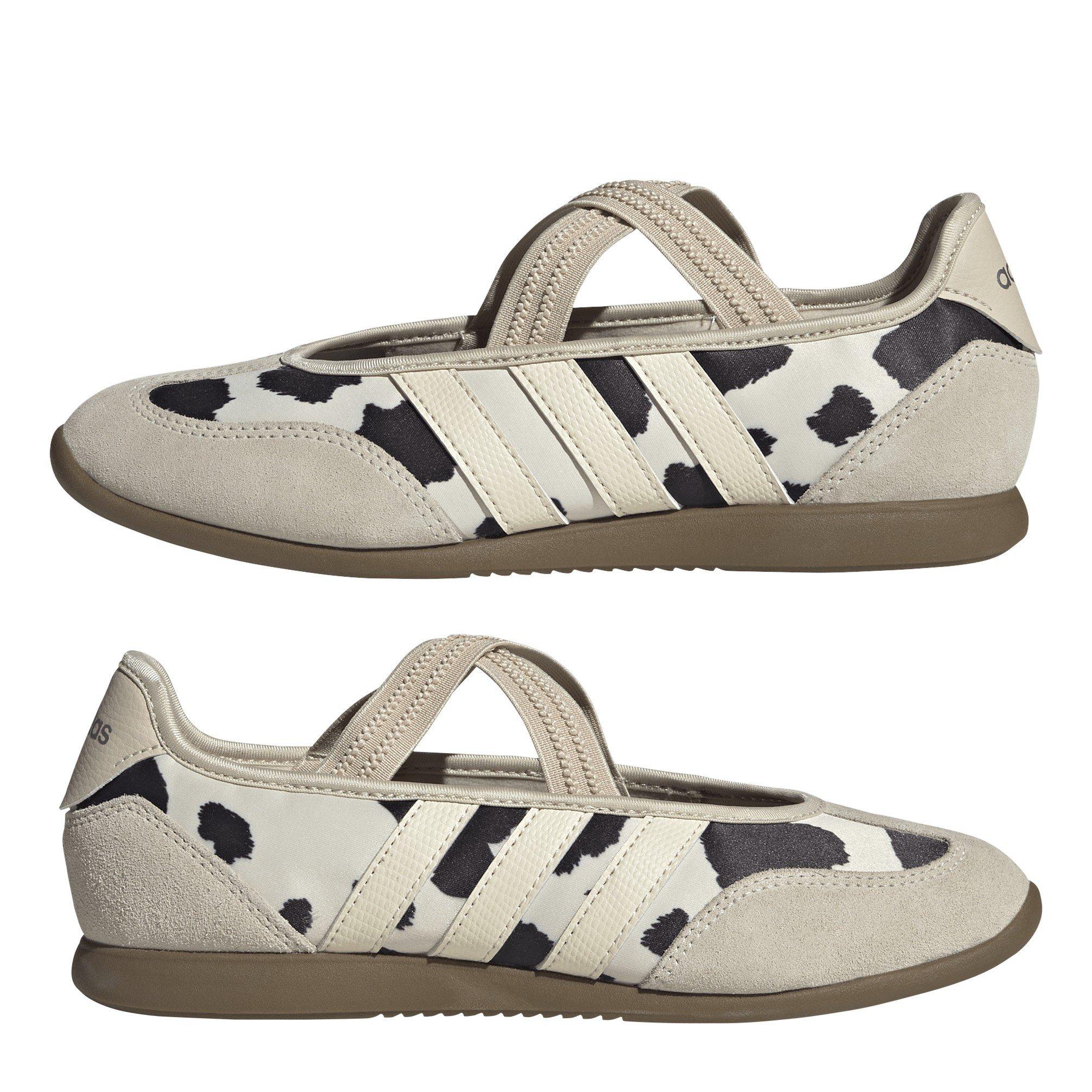 Kuhflecken - adidas - Women's Low-Top Trainers - 9
