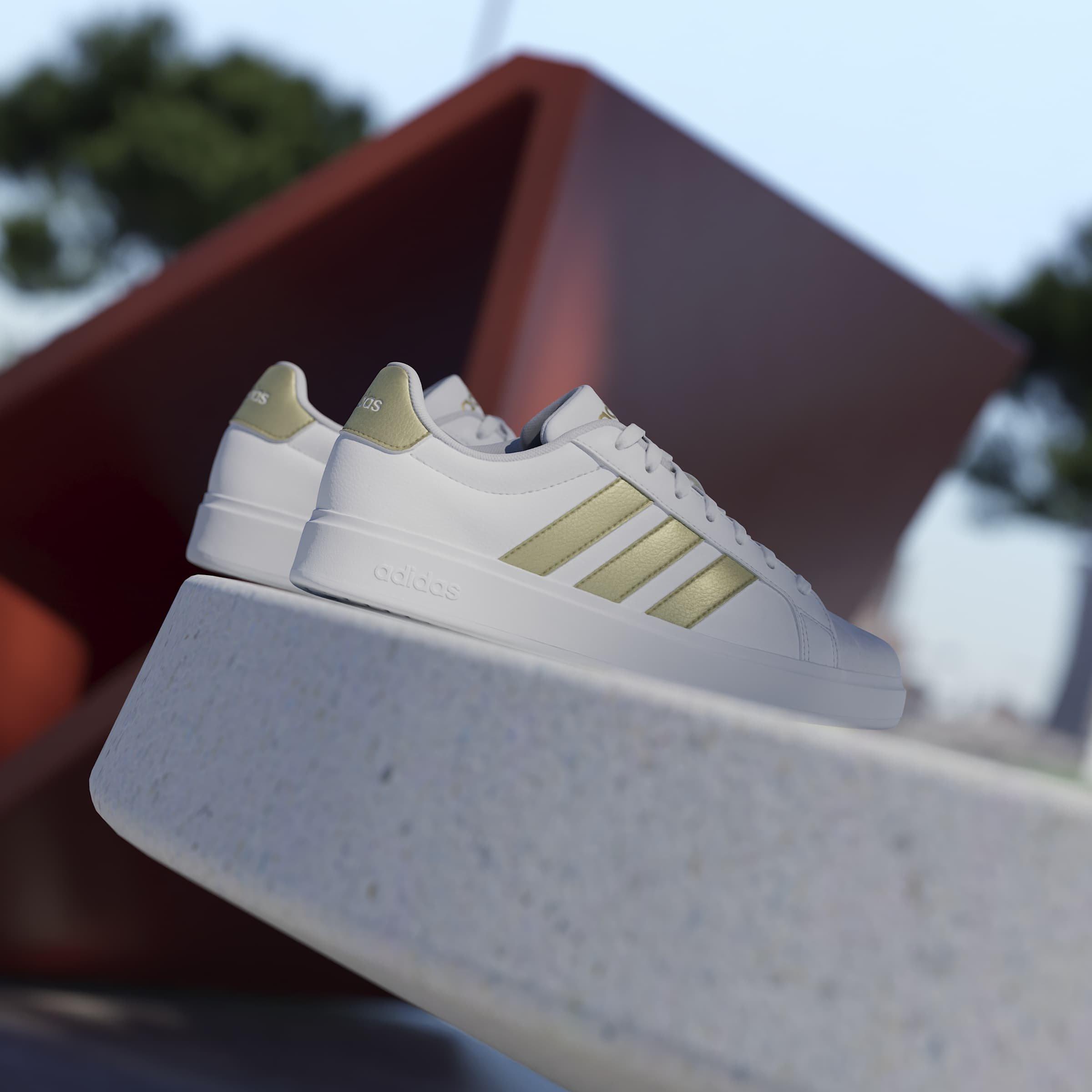 Weiß/Gold/Weiß - adidas - Women's Low-Top Trainers - 13