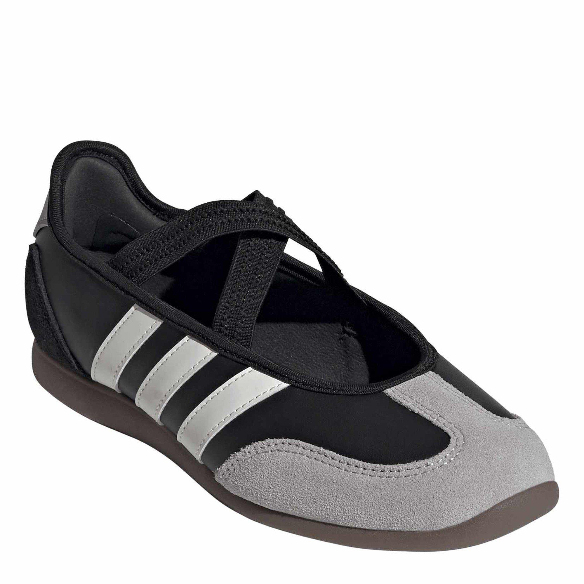 Black/White/Gum - adidas - Women's Low-Top Trainers - 3