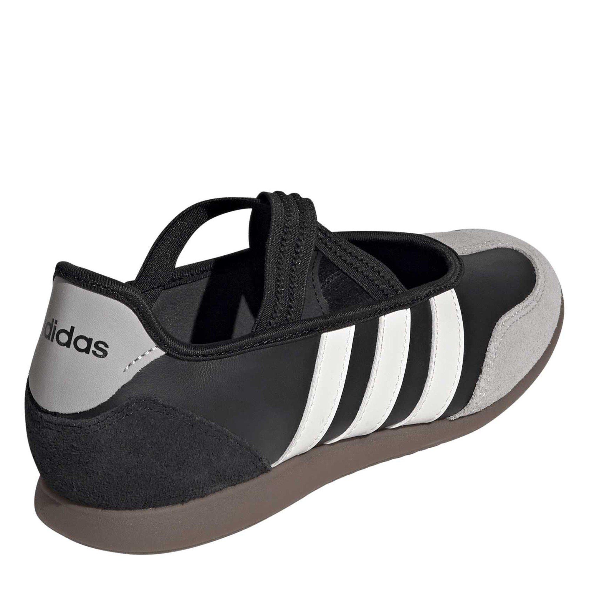 Black/White/Gum - adidas - Women's Low-Top Trainers - 4