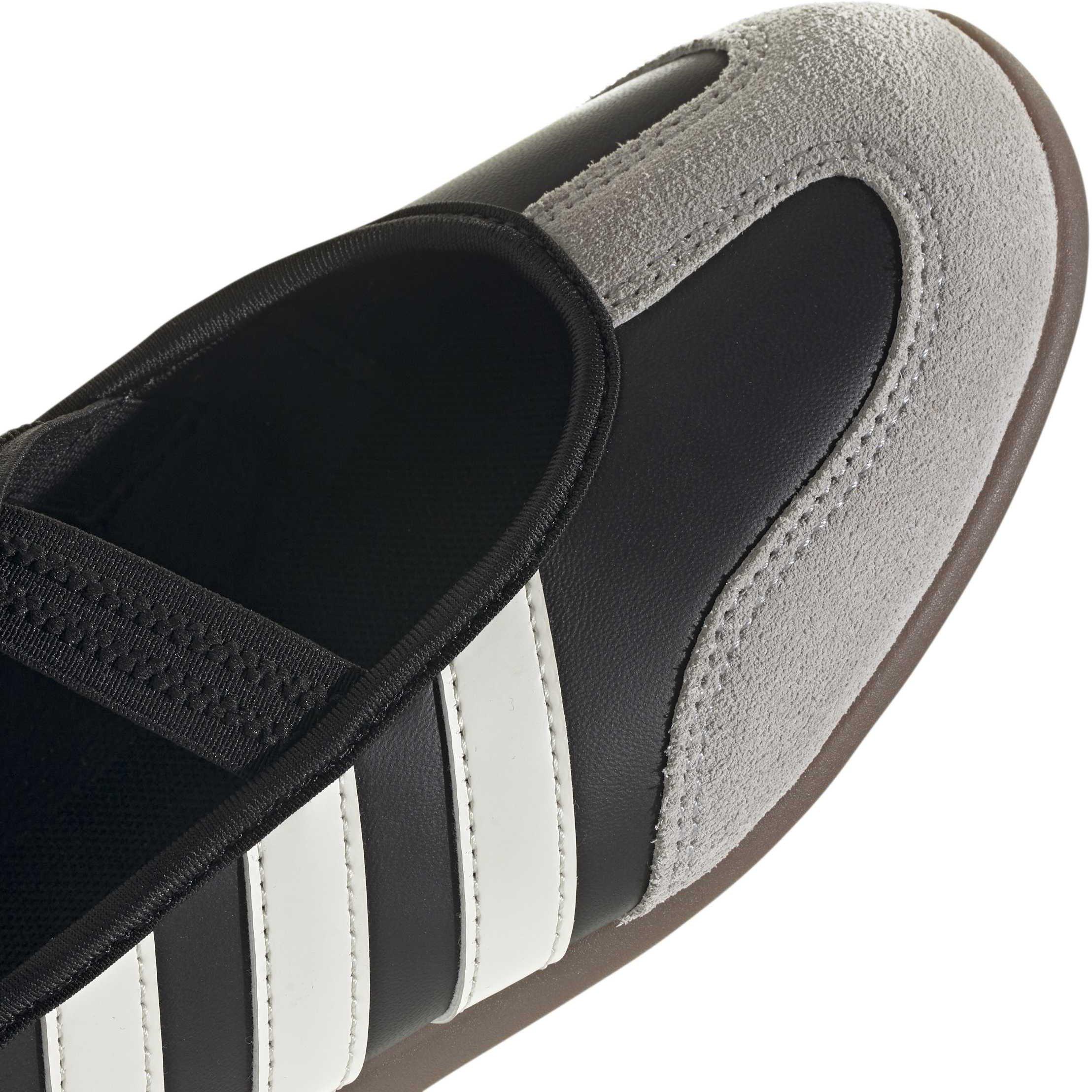 Black/White/Gum - adidas - Women's Low-Top Trainers - 8