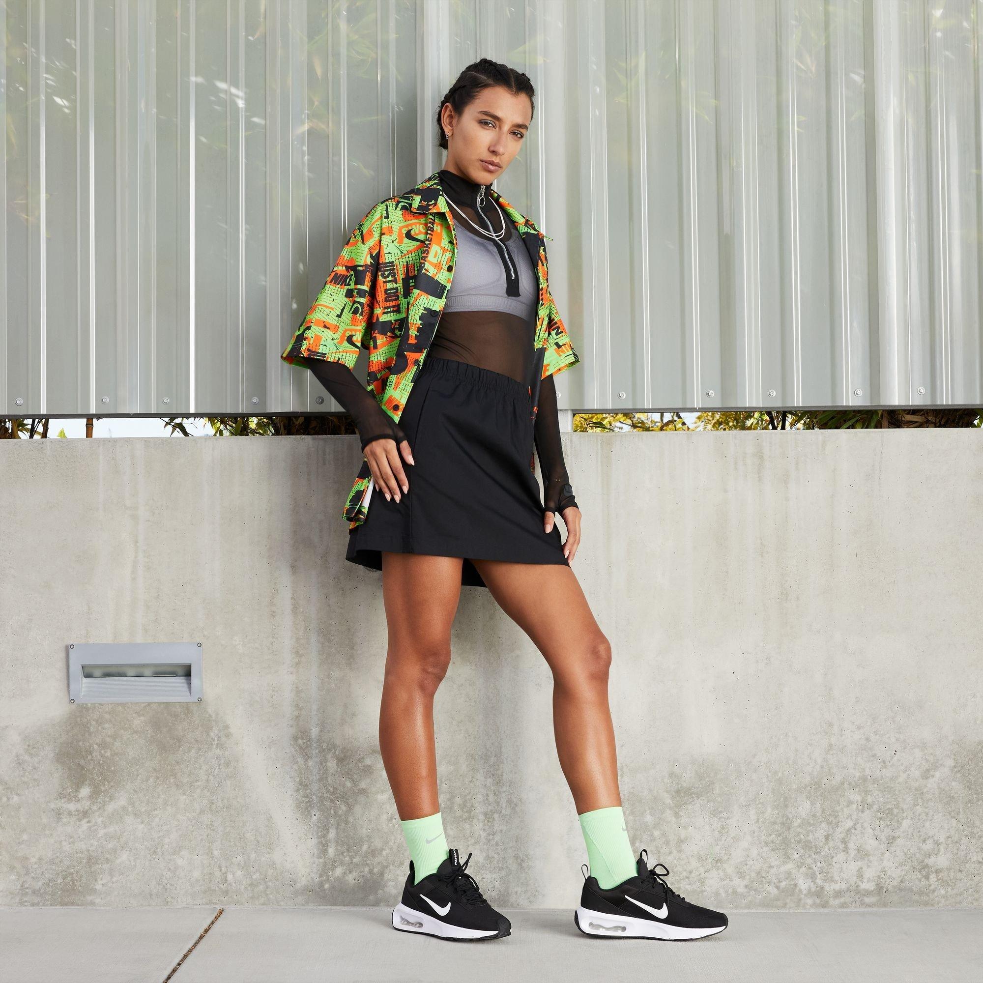 Black/White - Nike - Air Max INTRLK Lite Womens Shoes - 7