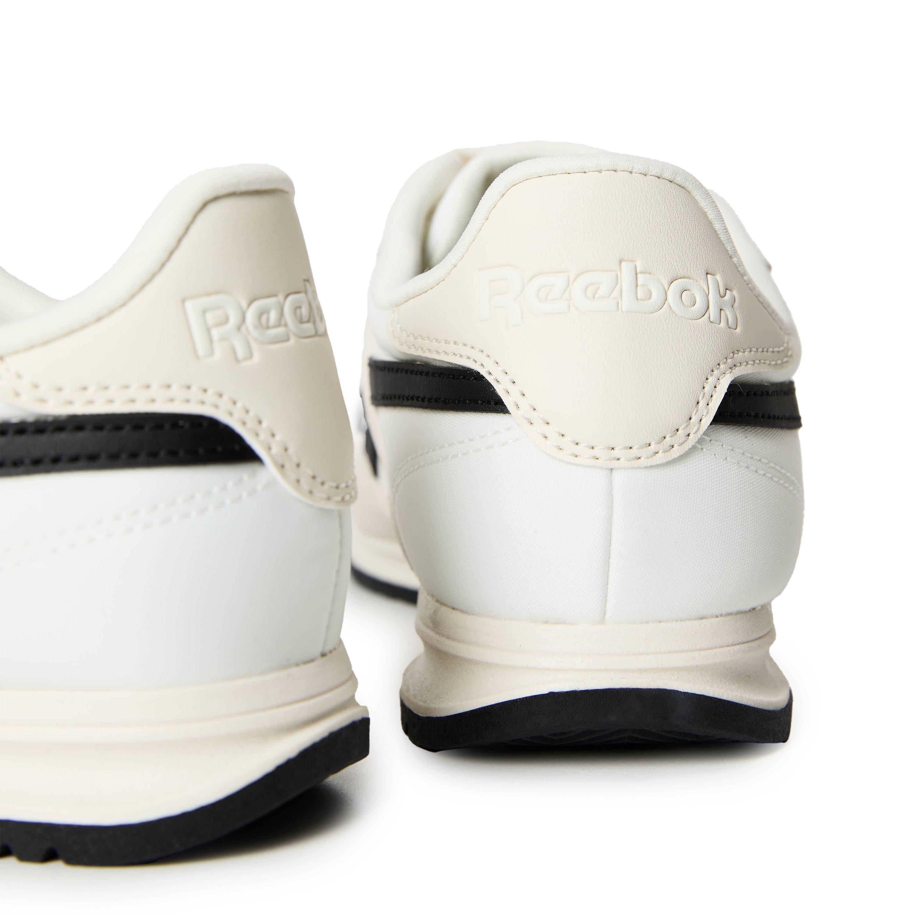 White/Black - Reebok - Reebok World 70 Womens Trainers - 3