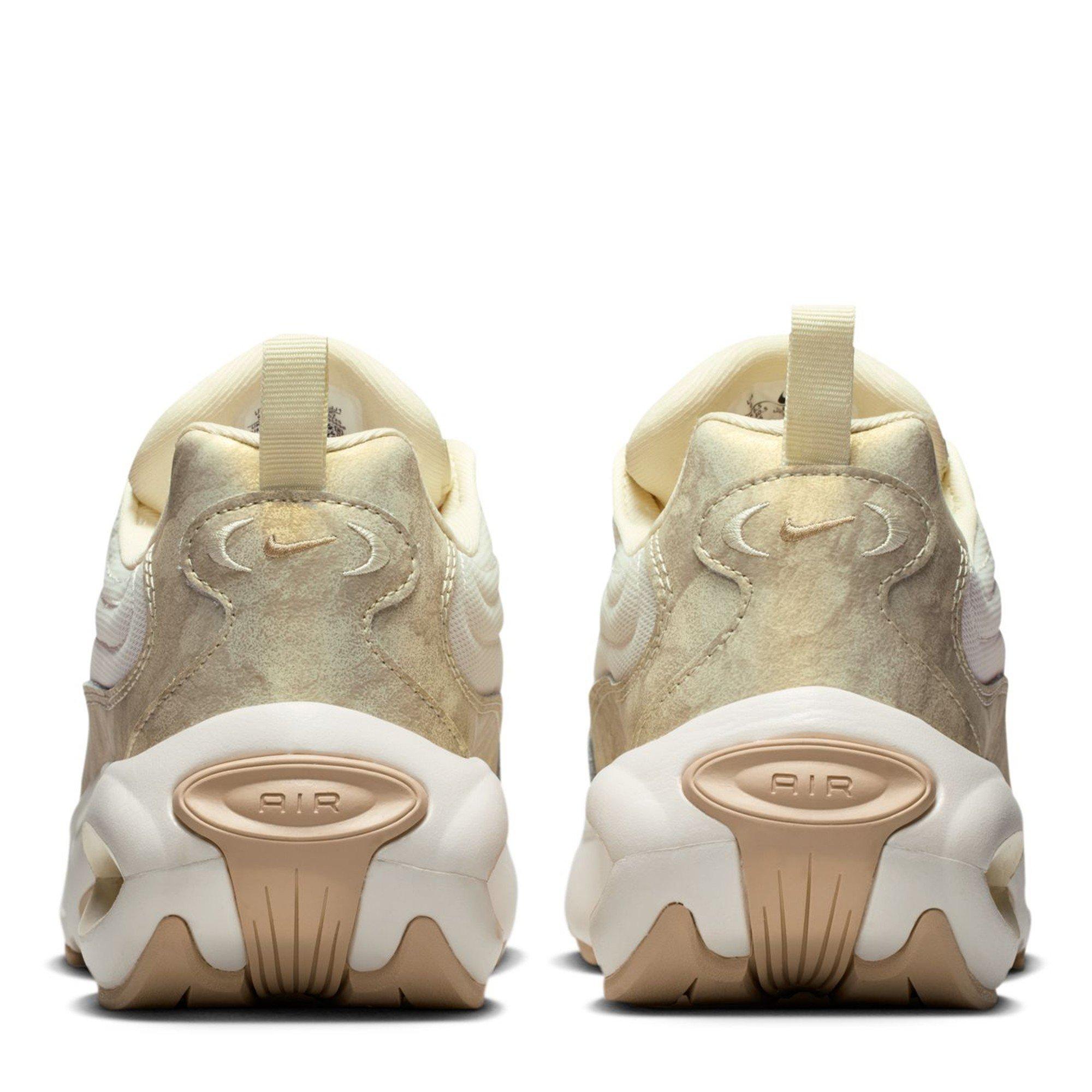 Coconut Milk - Nike - Women's Trainers - 4
