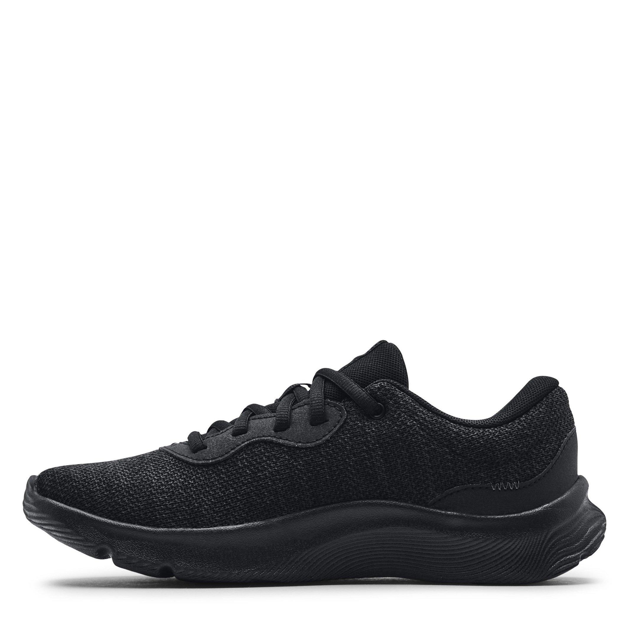 Triple Black - Under Armour - Mojo 2 Runners Womens - 2