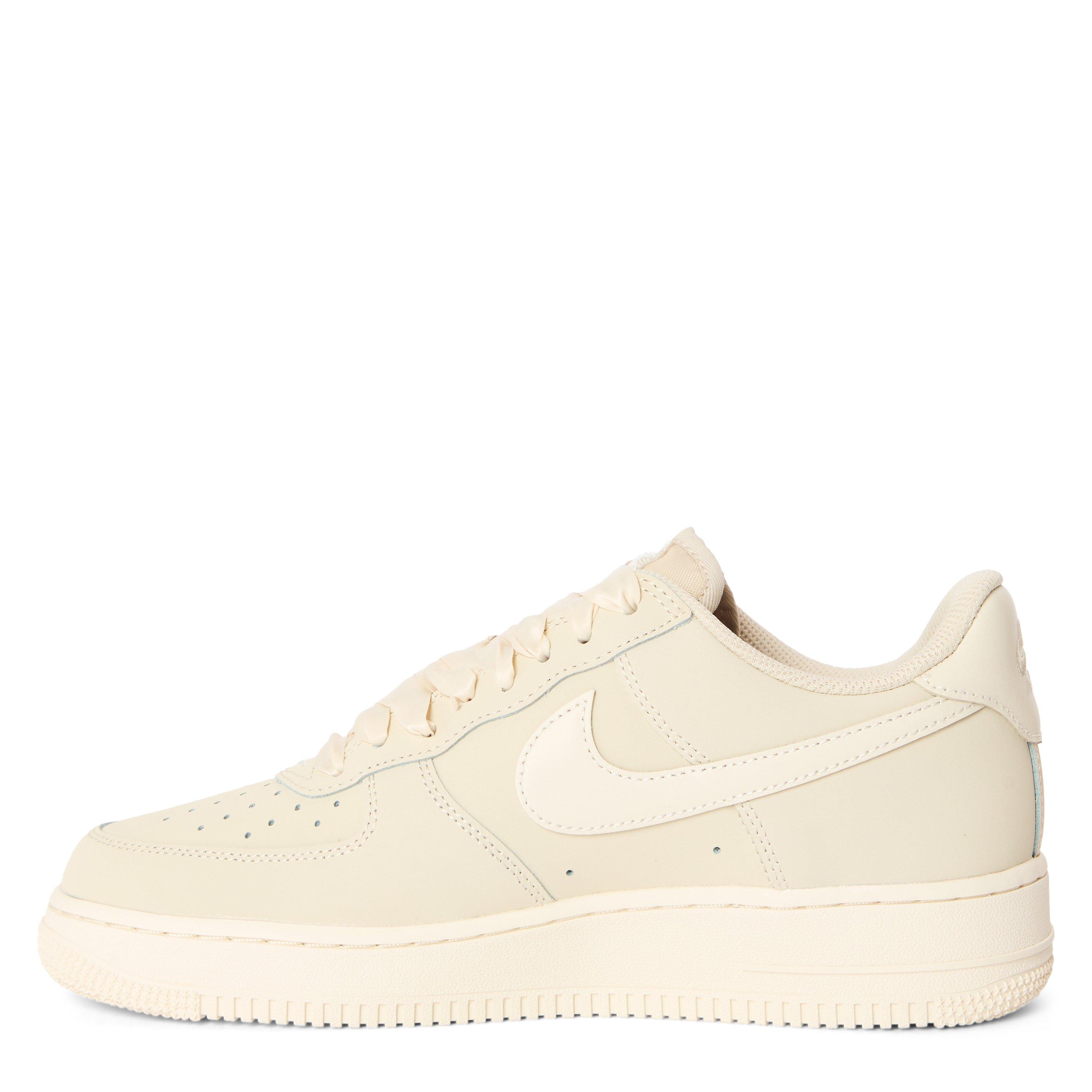 Oatmeal/Ivory - Nike - Women's Chunky Trainers - 2