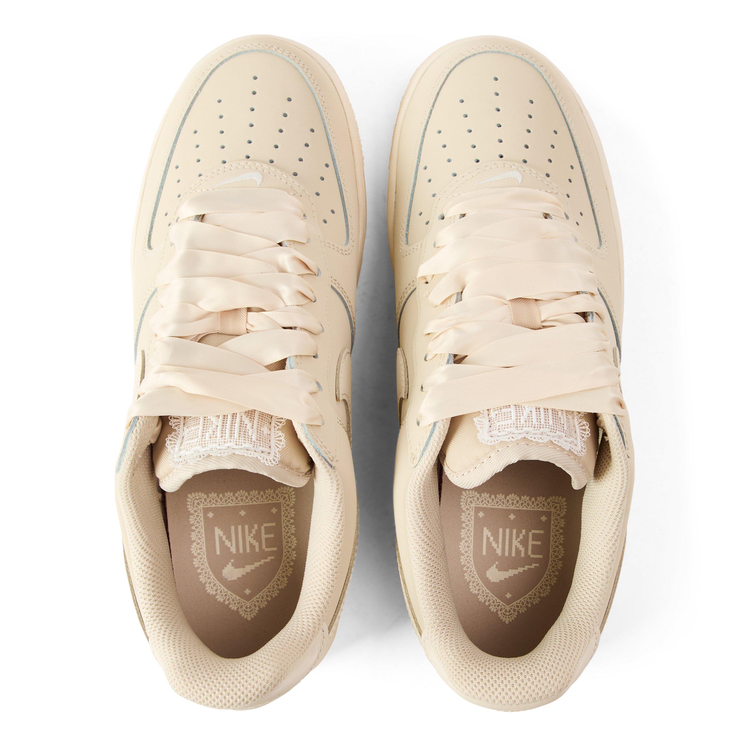 Oatmeal/Ivory - Nike - Women's Chunky Trainers - 6