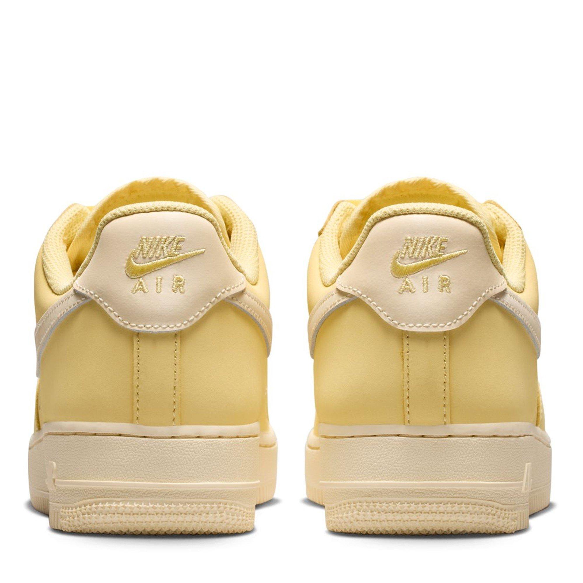 Soft Yellow - Nike - Women's Chunky Trainers - 4