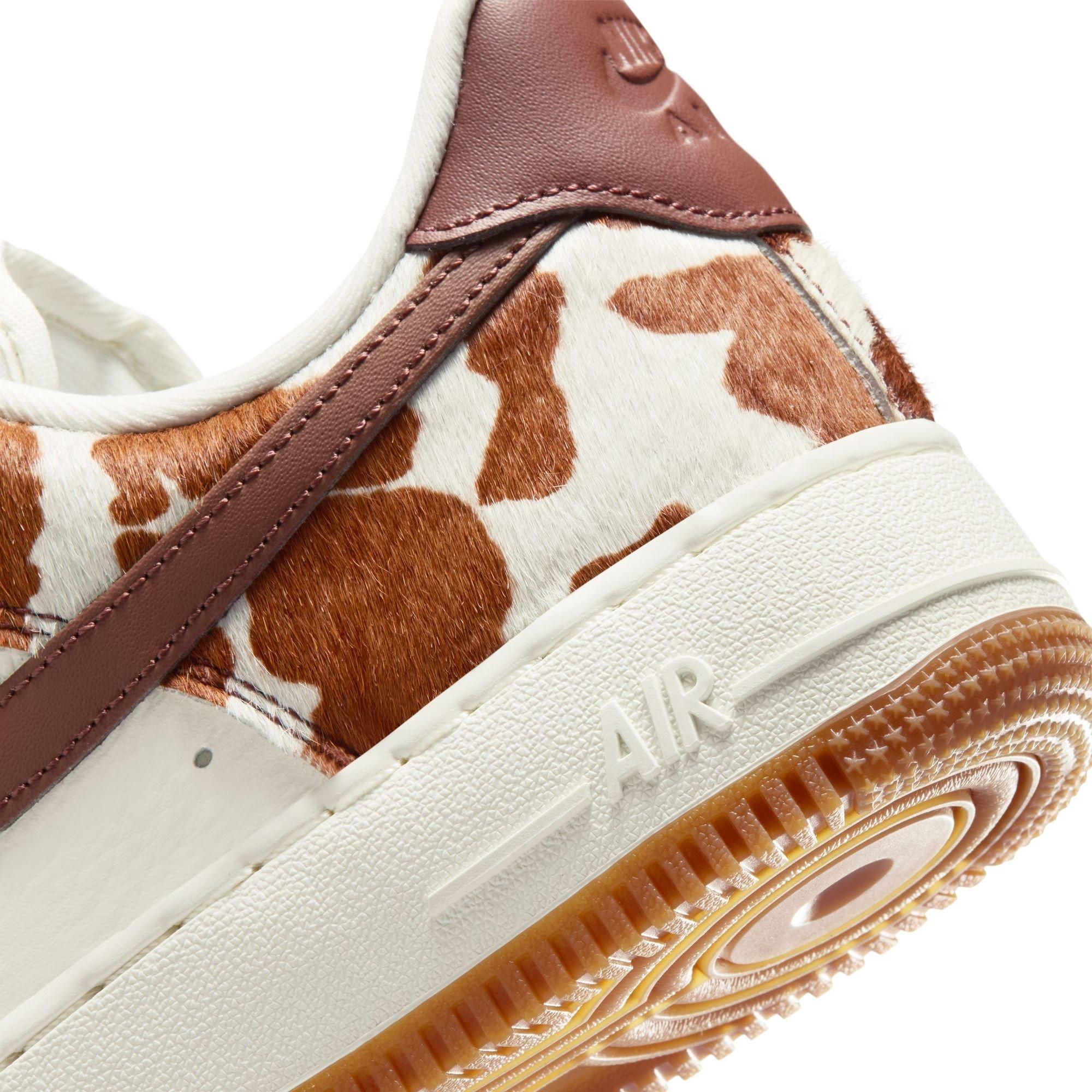 Field Brown - Nike - Women's Chunky Trainers - 8