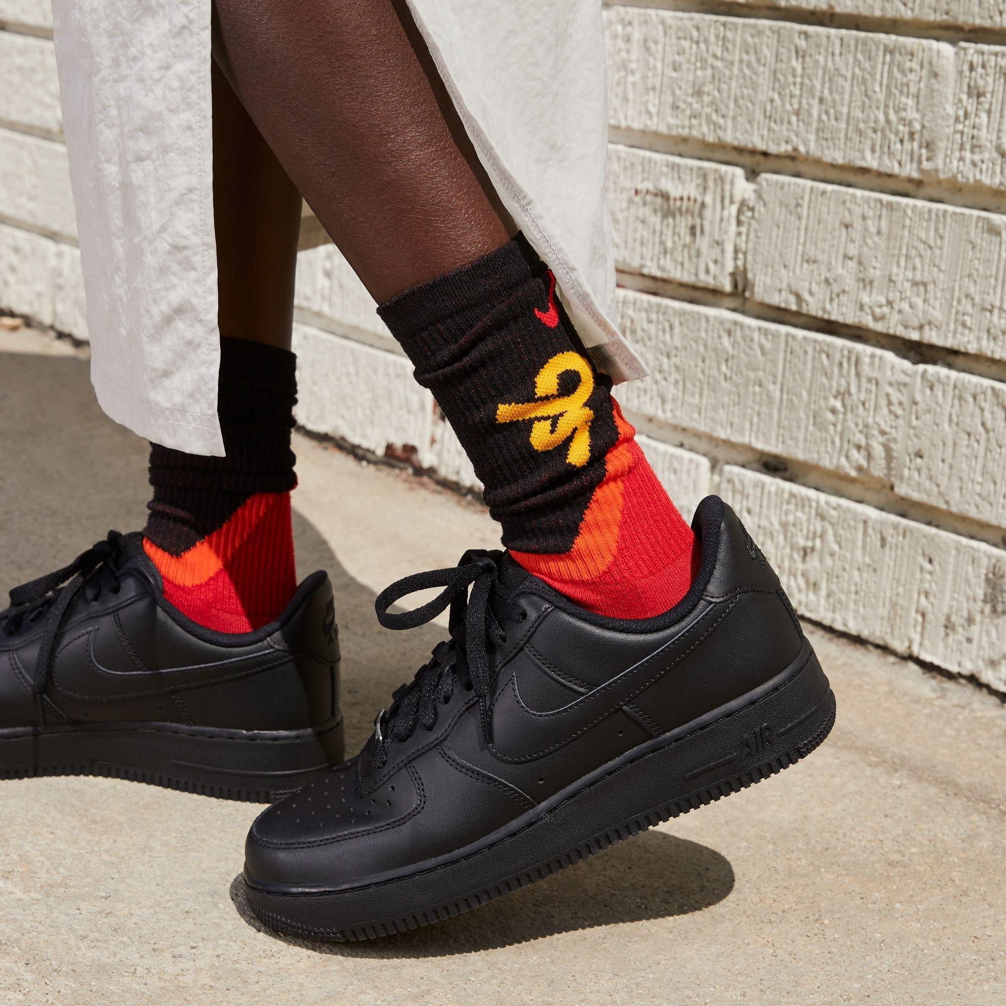 Black/Black - Nike - Women's Air Force 1 07 Trainers - 3