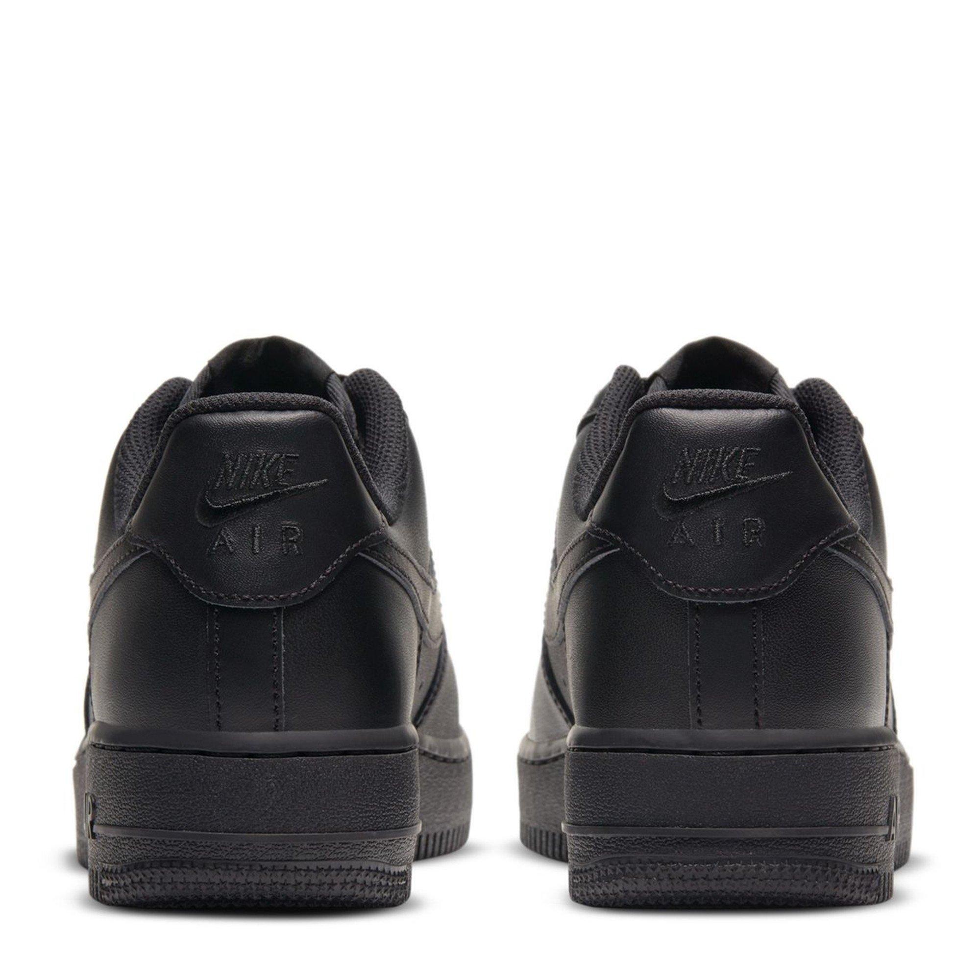 Black/Black - Nike - Women's Air Force 1 07 Trainers - 5