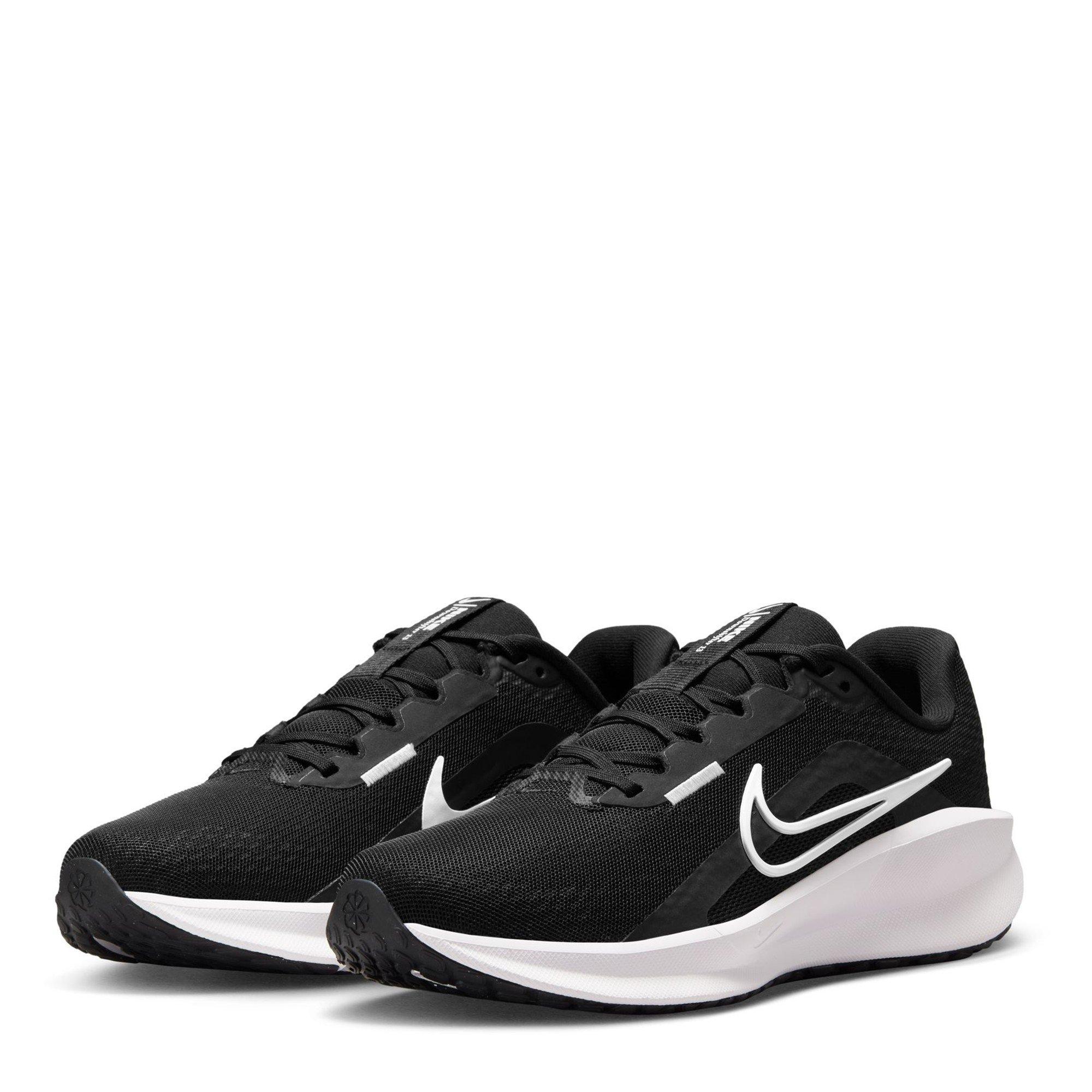 Zwart/Wit - Nike - Downshifter 13 Women's Road Running Shoes - 5