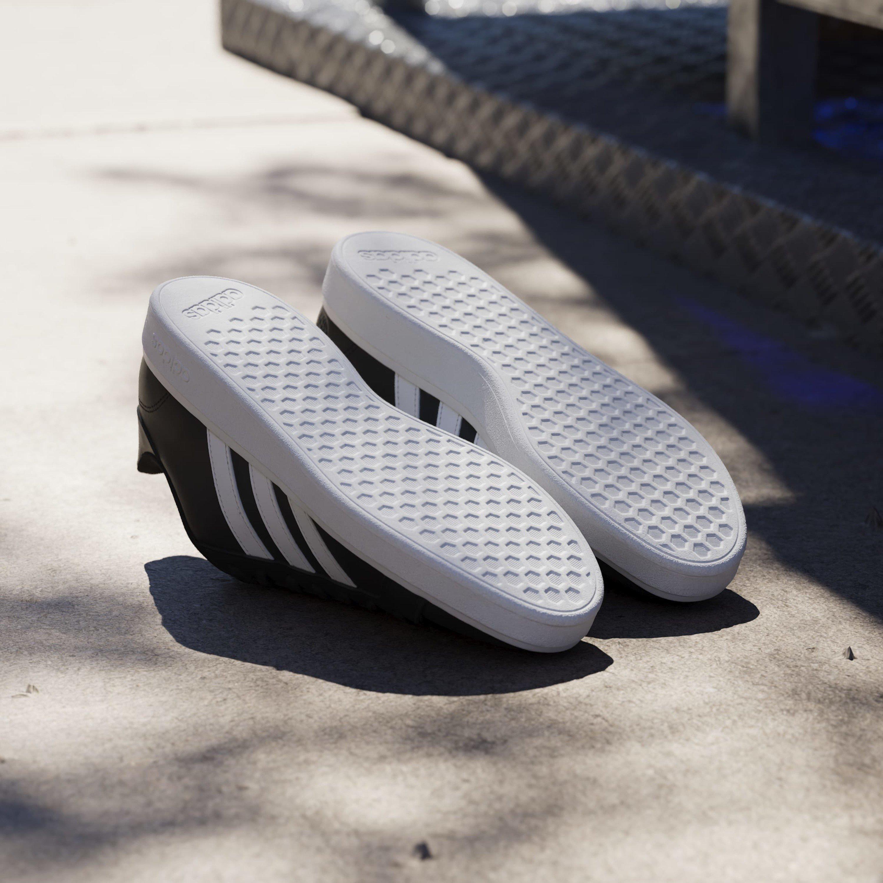 Core Black/Whte - adidas - COURT BASE 2.0 - 10