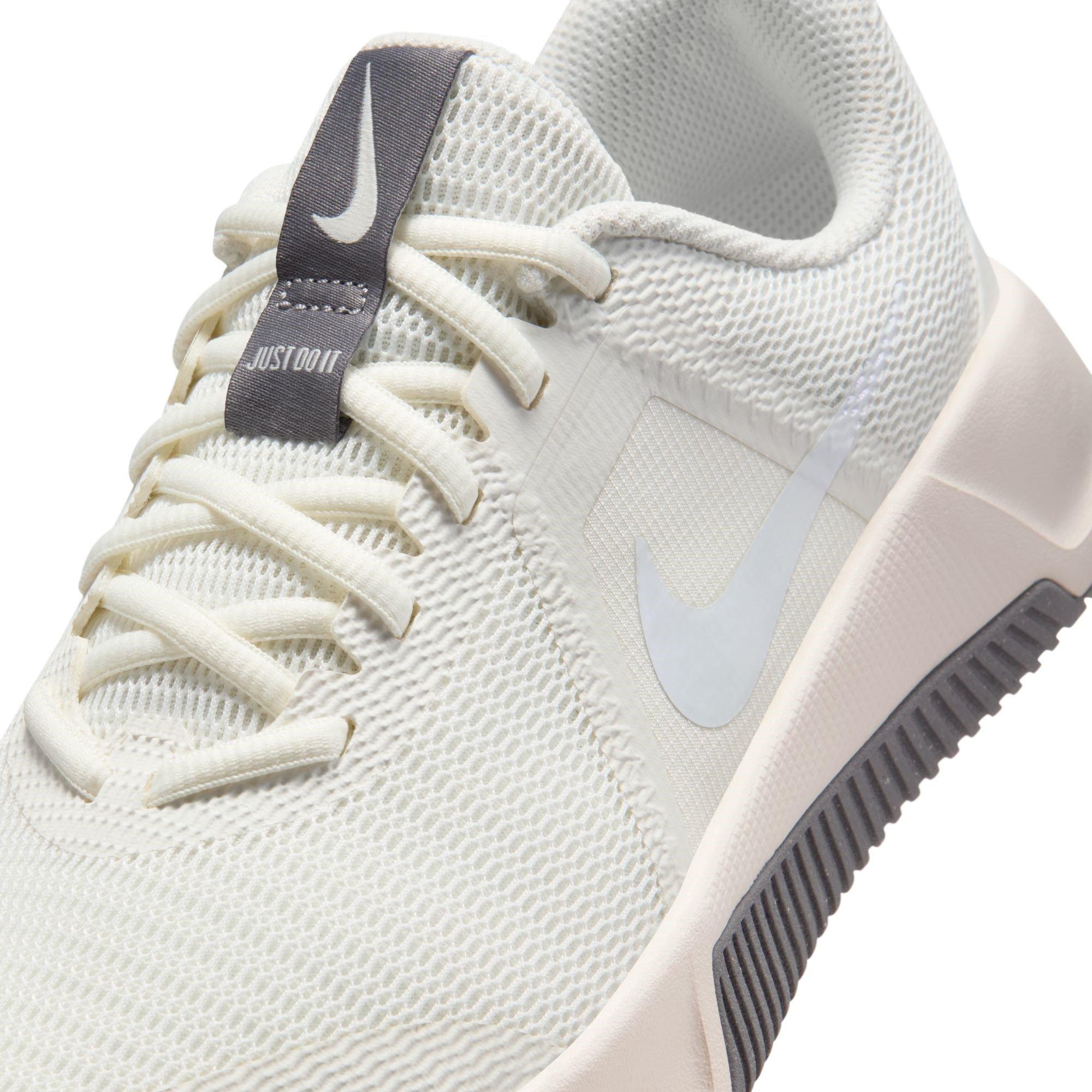 Sail/Wht-Chalk - Nike - MC Trainer 3 Womens Workout Shoes - 7