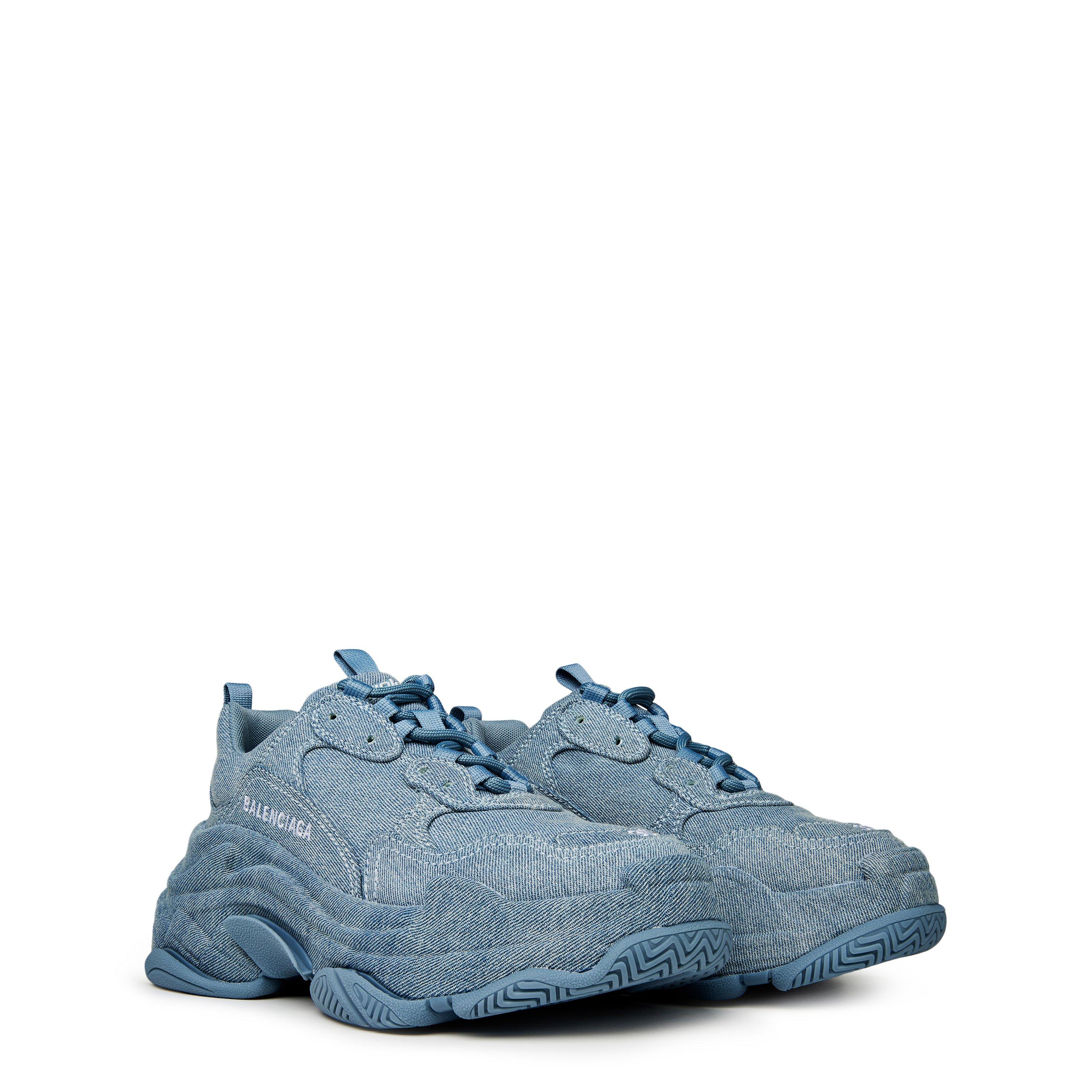 人気★関税込【BALENCIAGA】TRIPLE S DENIM TRAINERS Balenciaga Men's Triple S Sneaker Denim | Neiman Marcus
