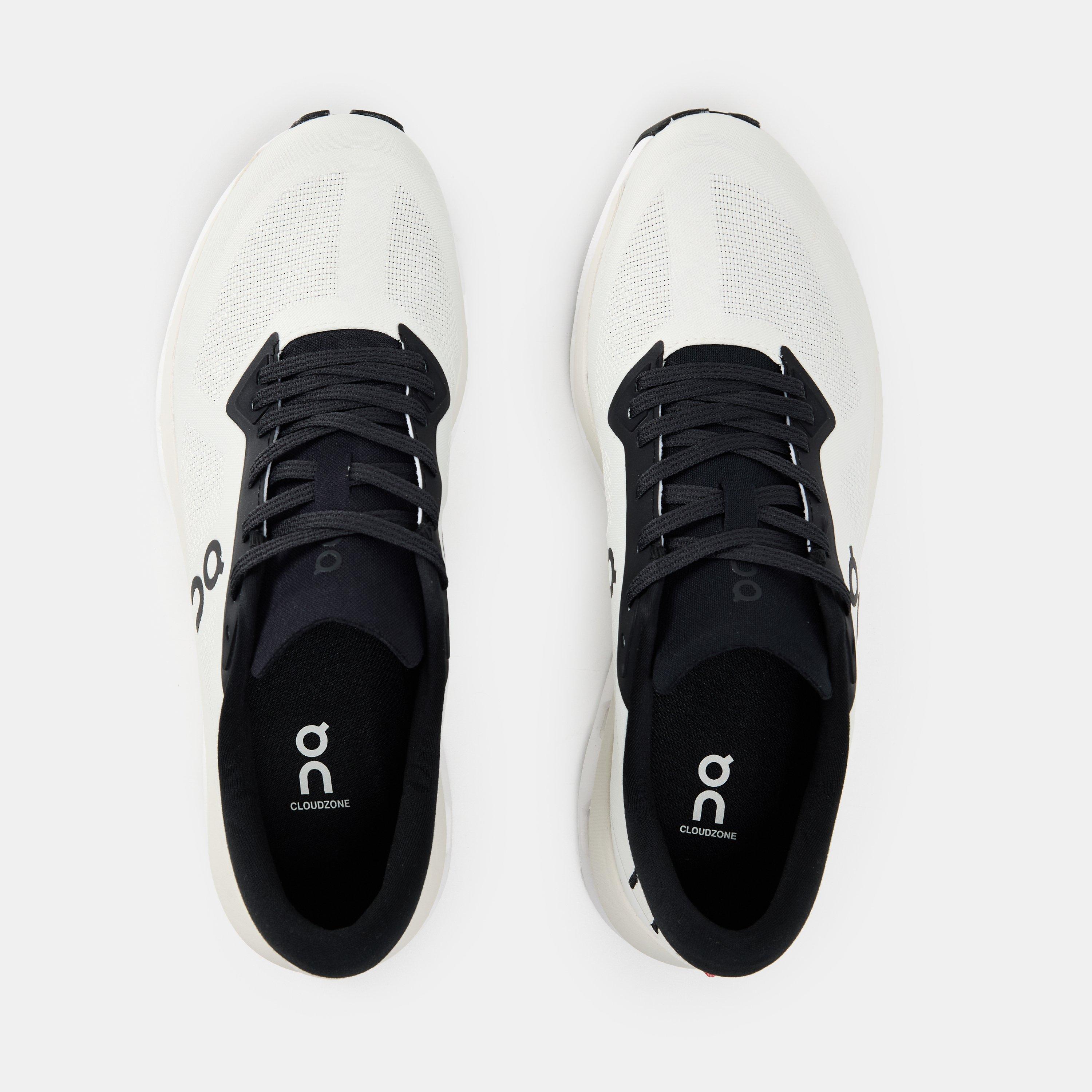 Ice Black - On - Women's Cloudzone Training Shoes - 4