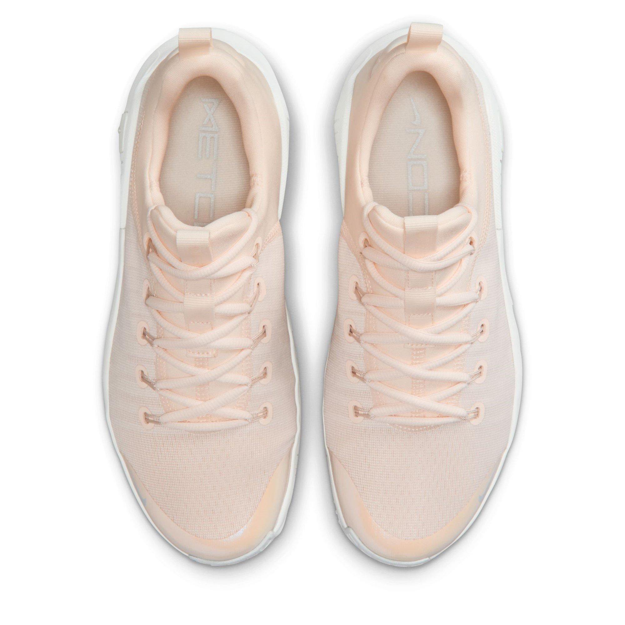 Craie - Nike - Free Metcon 6 Womens Workout Shoes - 6