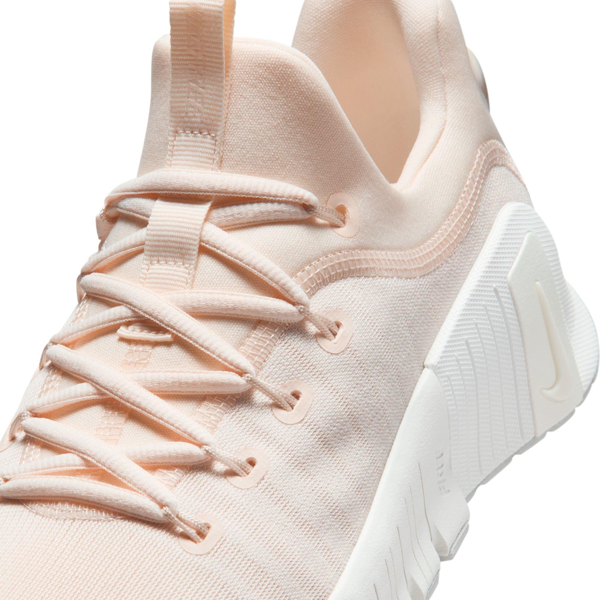 Craie - Nike - Free Metcon 6 Womens Workout Shoes - 7
