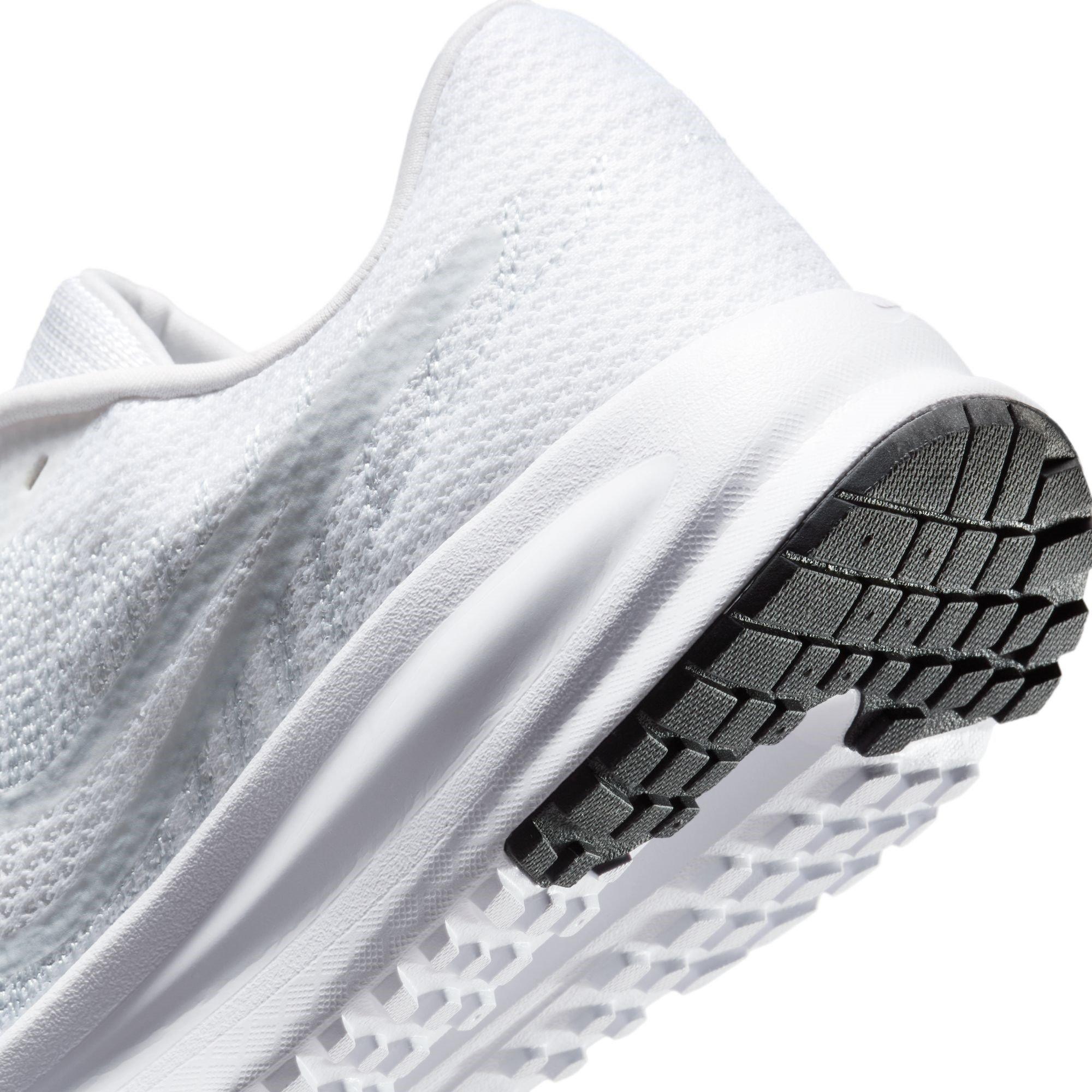 White/Pltnm-Blk - Nike - Run Defy - 8