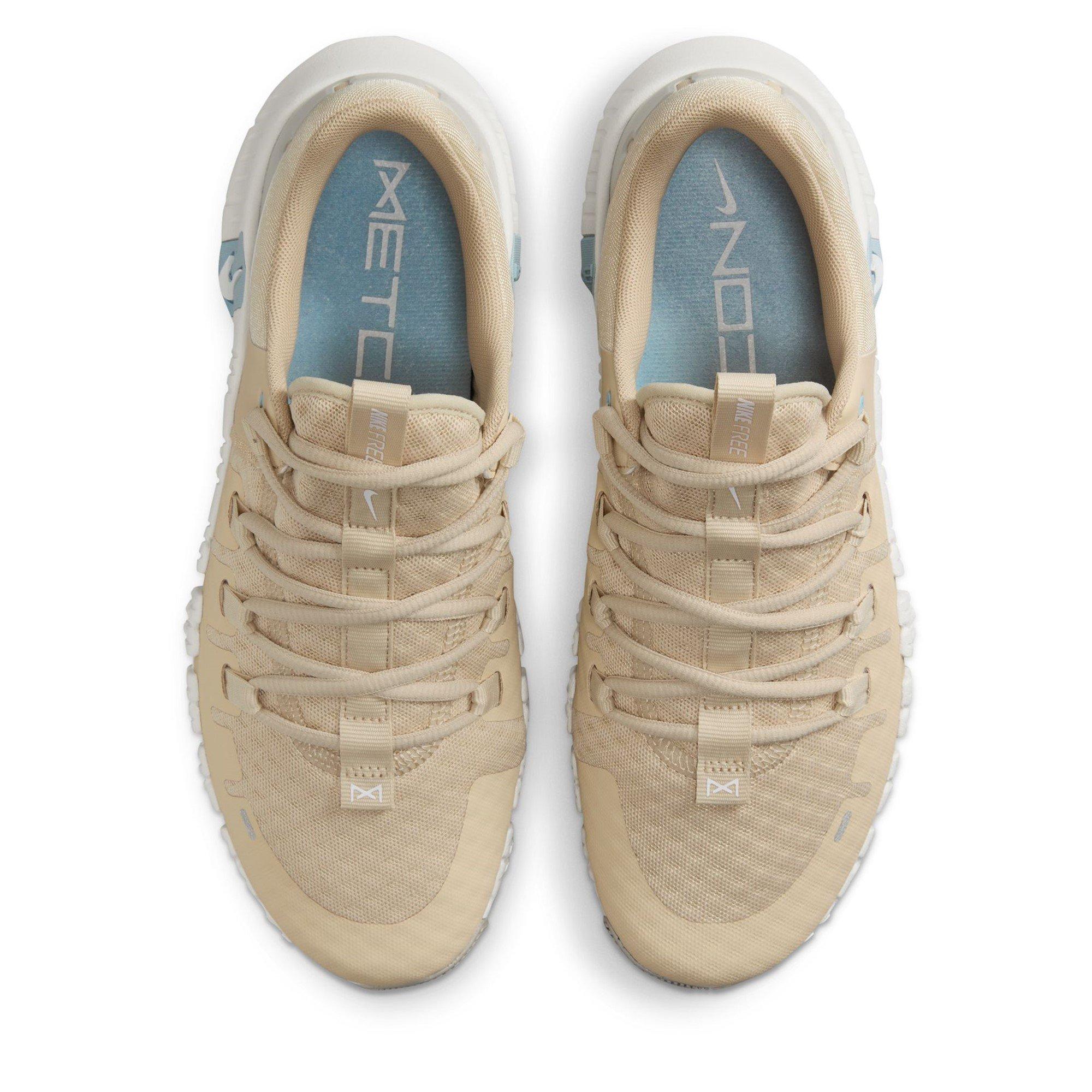 Areia em movimento/Branco - Nike - Free Metcon 5 Women's Training Shoes - 4